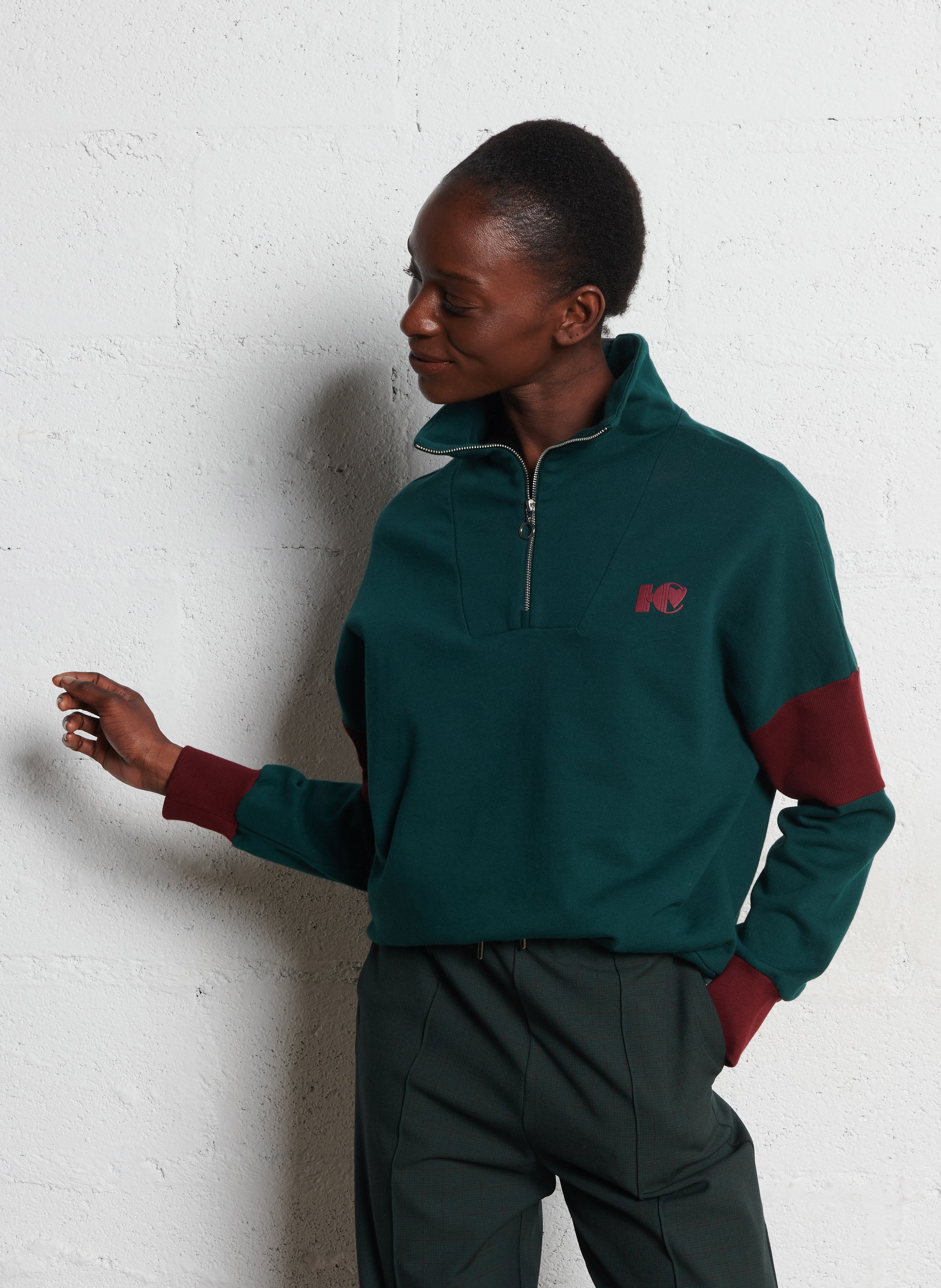 Cotton sweatshirt with zip-up high neck I CODE Green