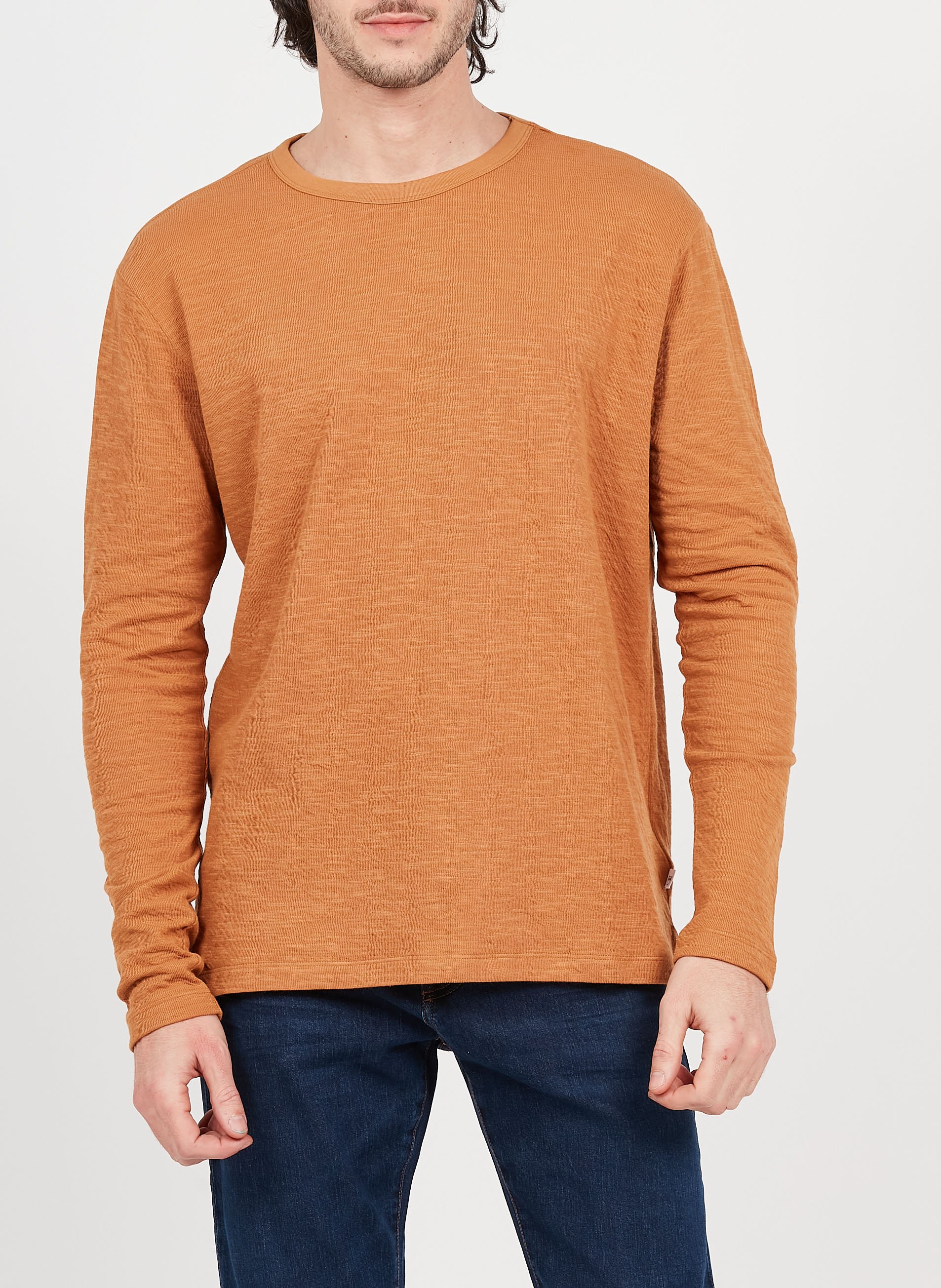 Tee-shirt col rond en coton bio KNOWLEDGE COTTON APPAREL Marron