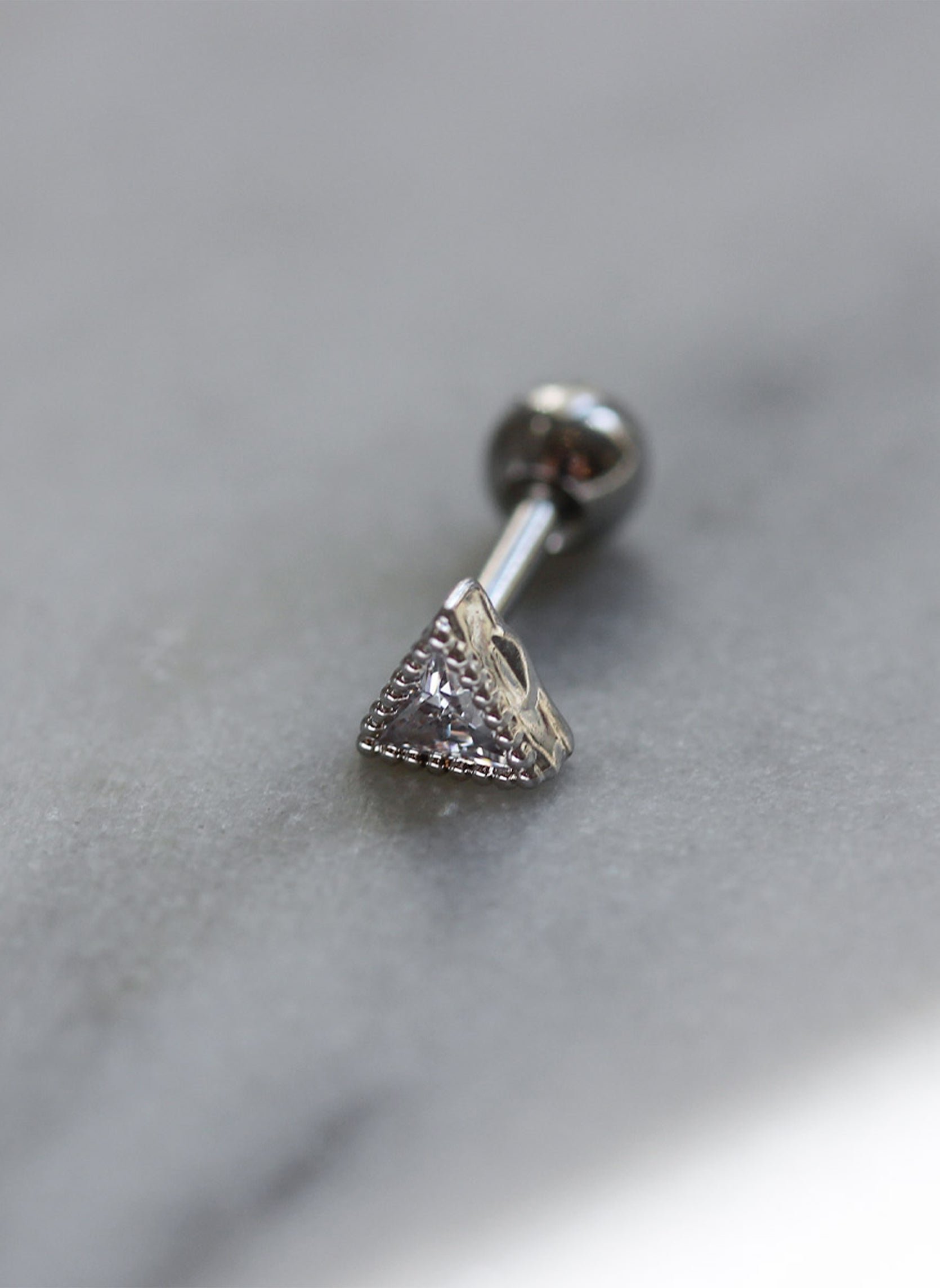 Piercing iva triangle AEC Paris Silver