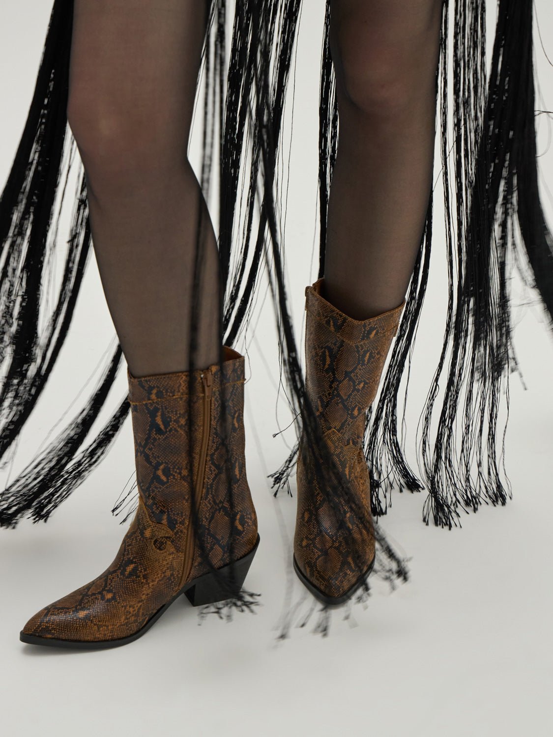 High cowboy boots VANESSA WU Beige