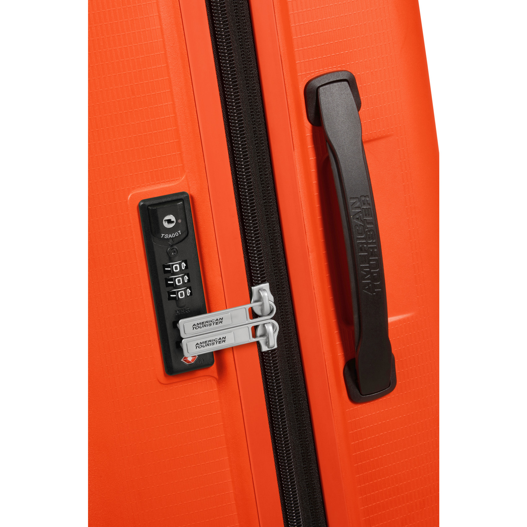 Aerostep 4-wheel suitcase size M AMERICAN TOURISTER Orange