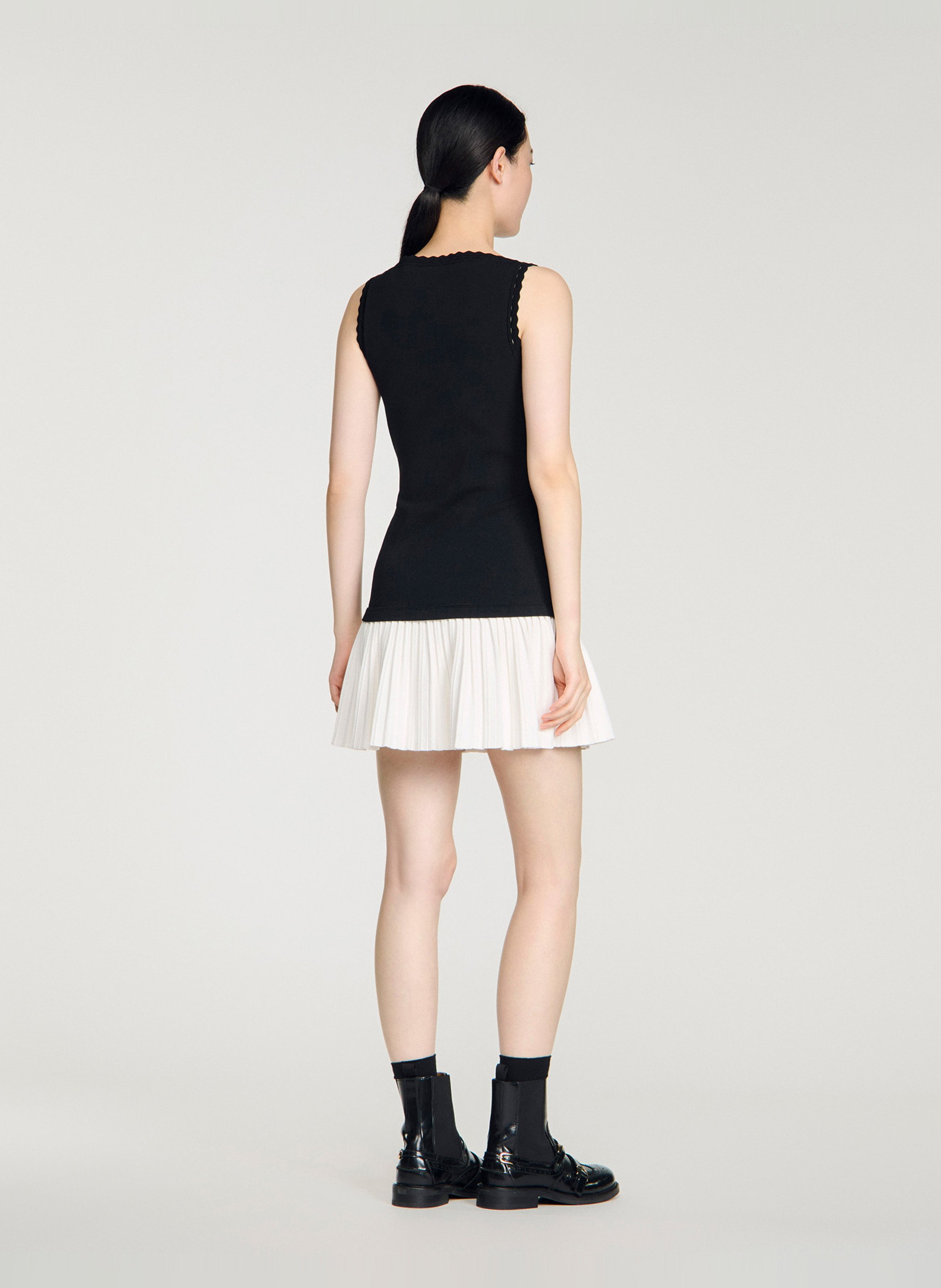 Robe courte col rond en maille SANDRO Noir