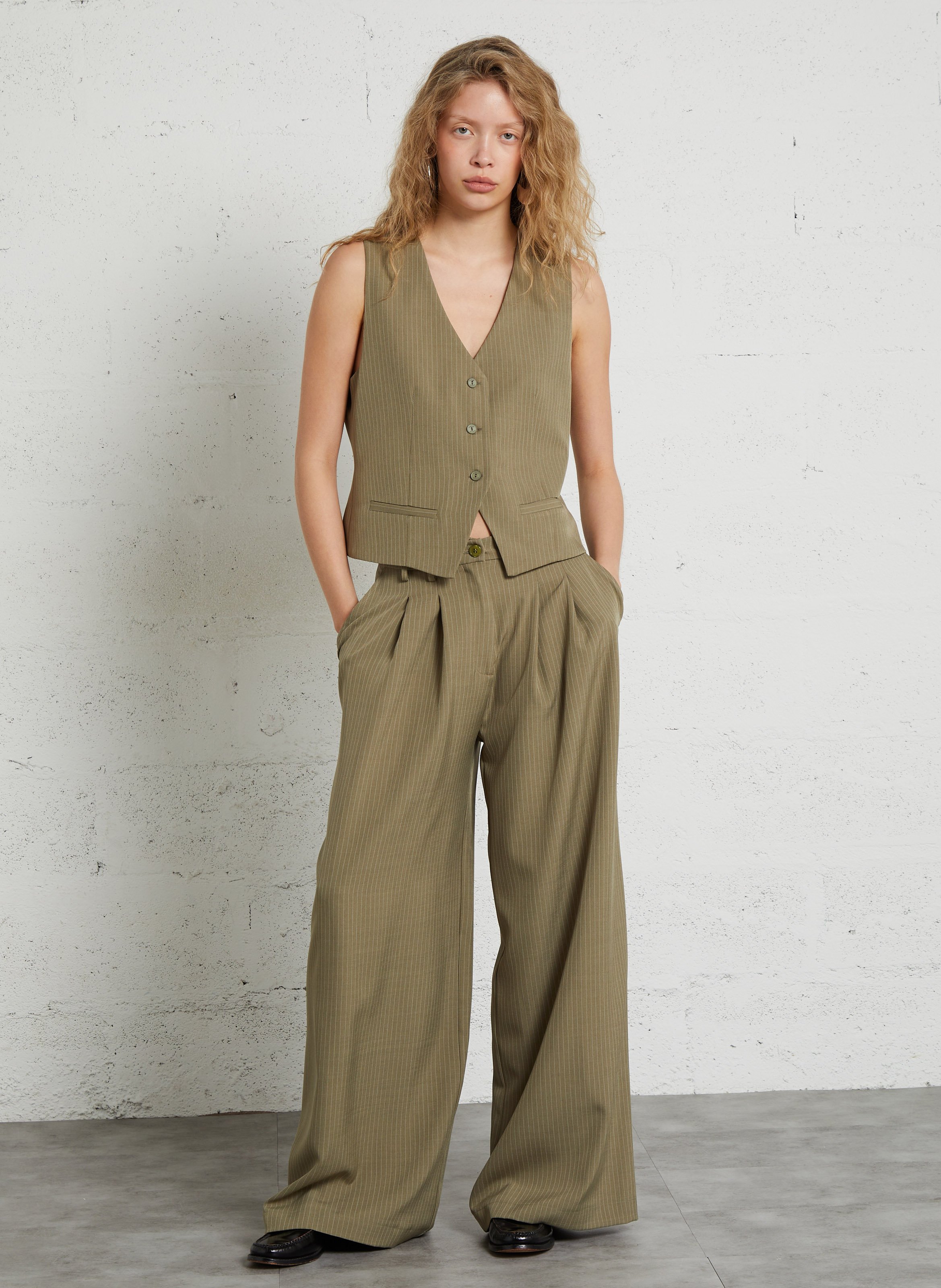 Sleeveless striped blazer. PLEASE Khaki