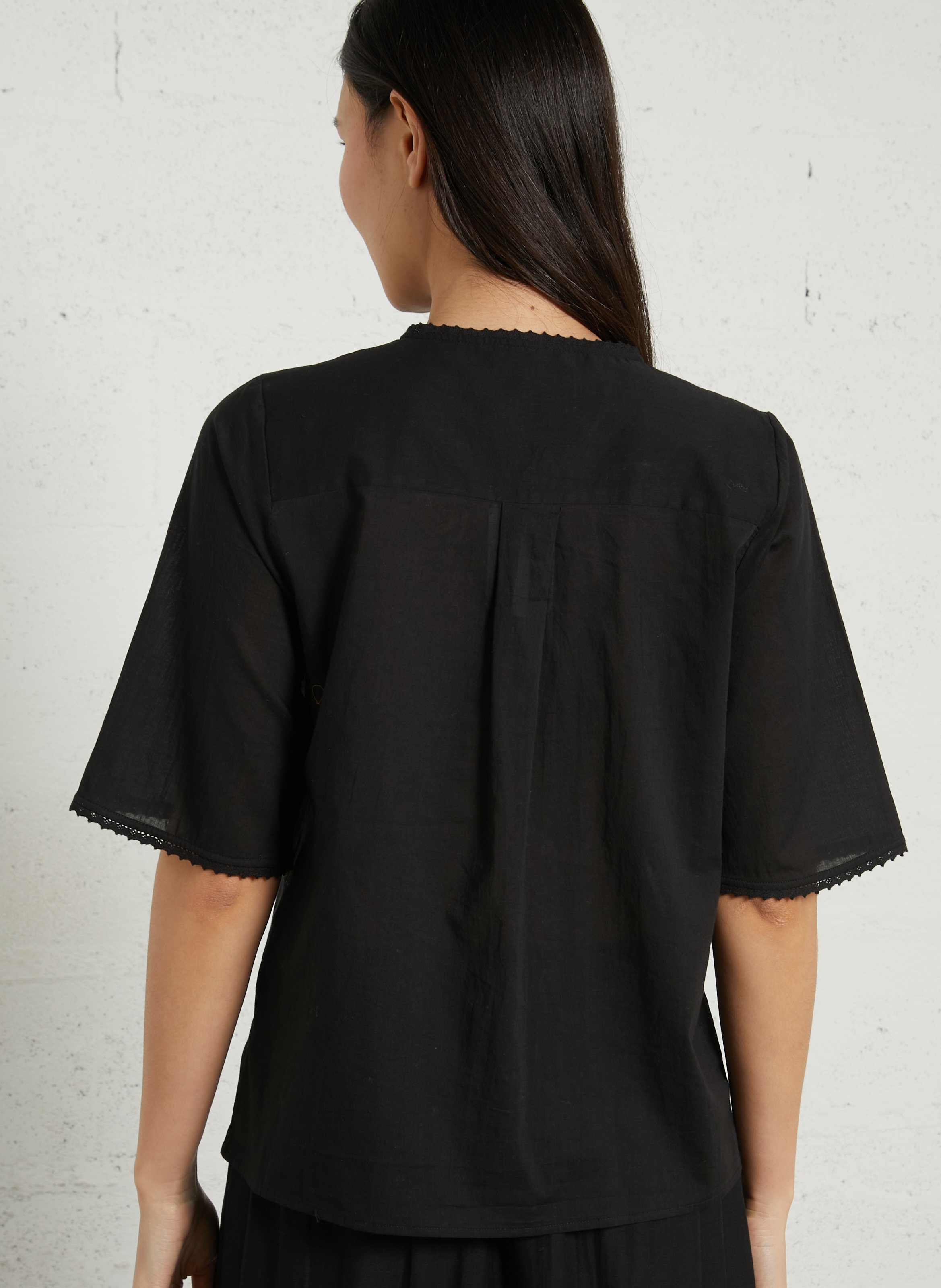 Chemisier manches courtes brodé uni DES PETITS HAUTS Noir