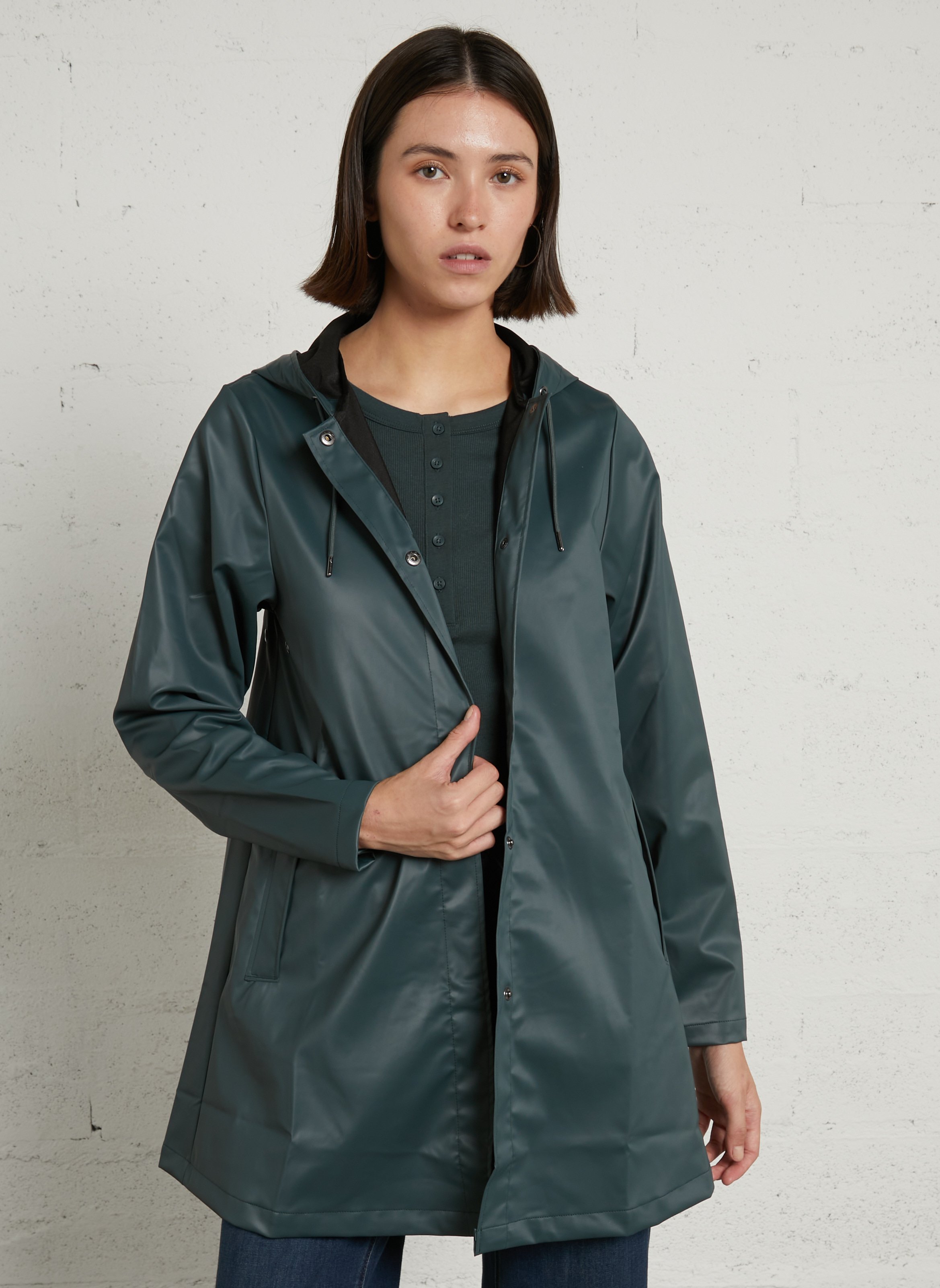 Gerader Regenmantel mit Kapuze RAINS