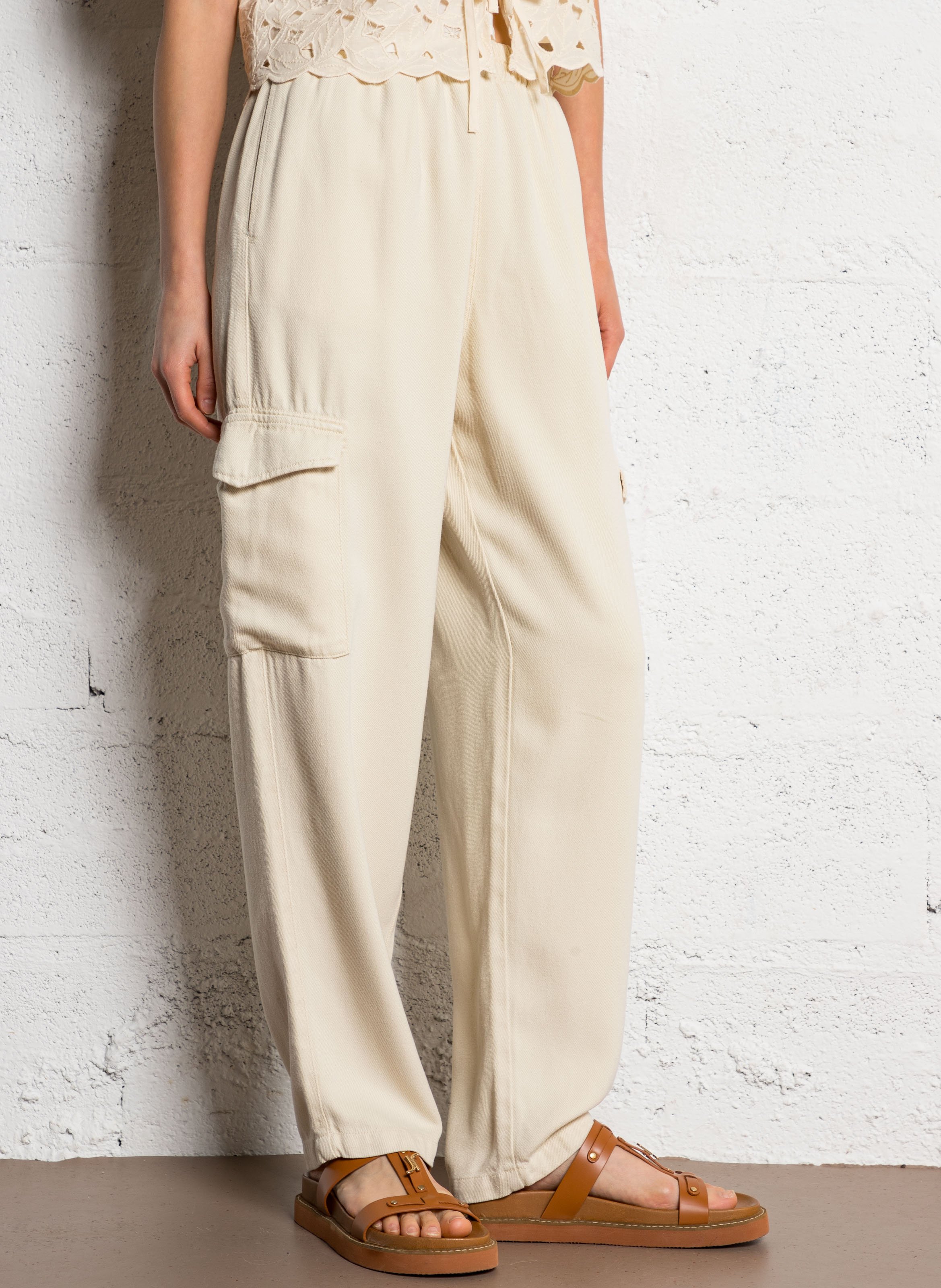 Wijde, katoenen cargobroek THE NEW SOCIETY Beige