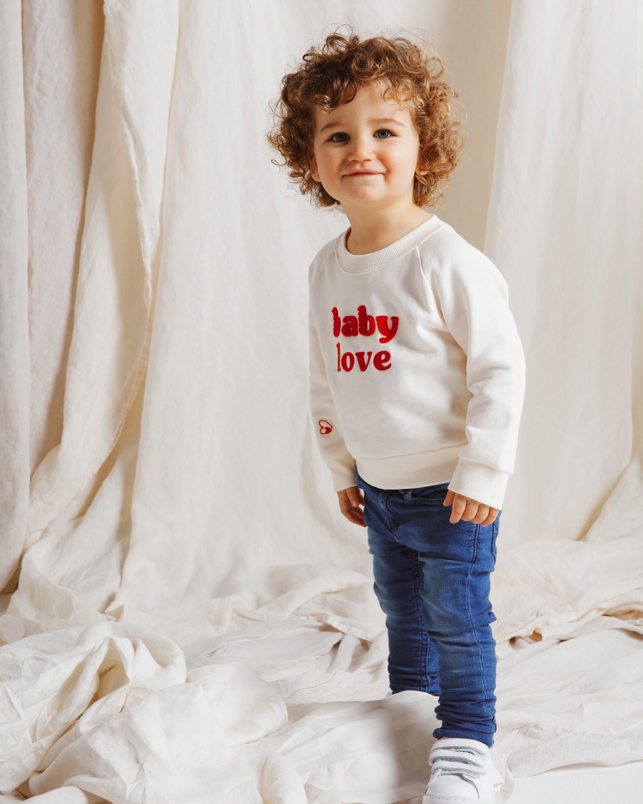 The embroidered baby love sweatshirt in organic cotton EMOI EMOI White