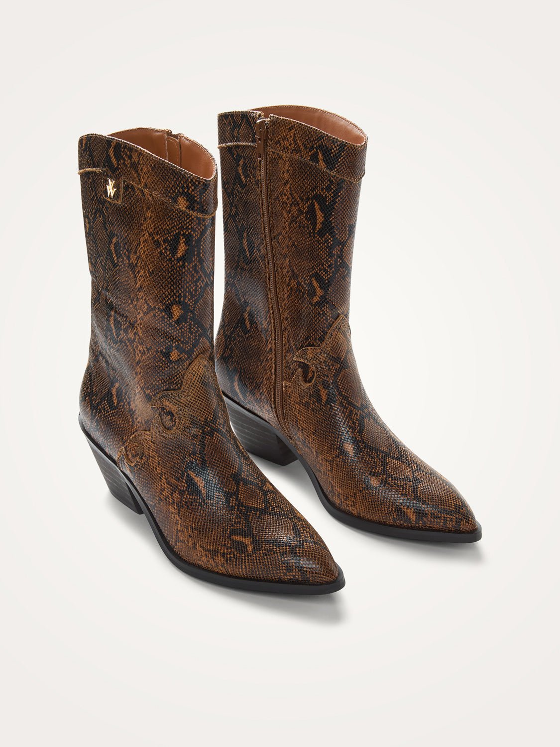 High cowboy boots VANESSA WU Beige