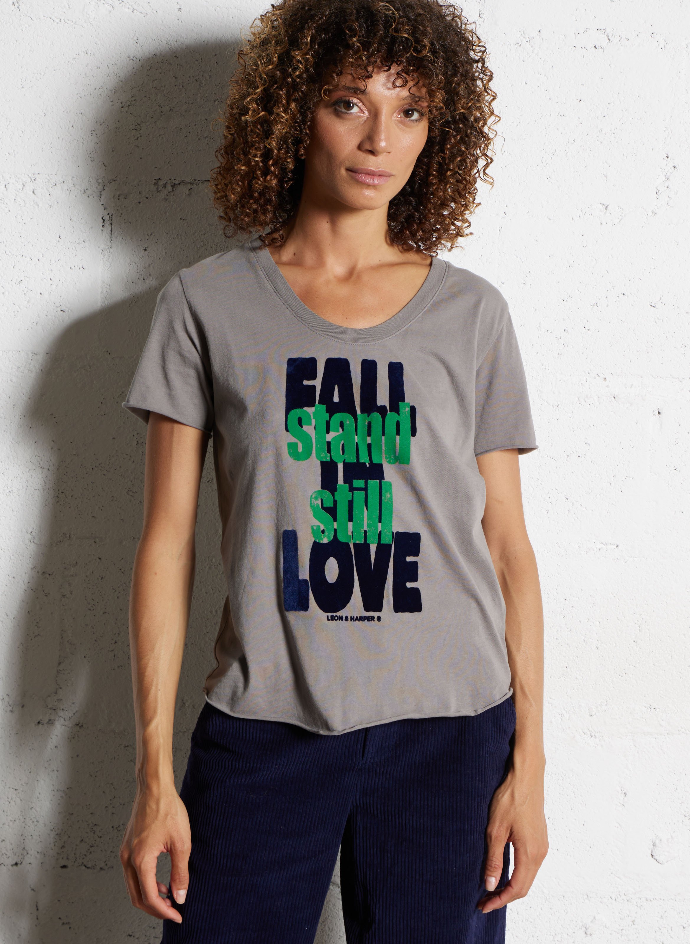 T-shirt van biokatoen met ronde hals LEON & HARPER