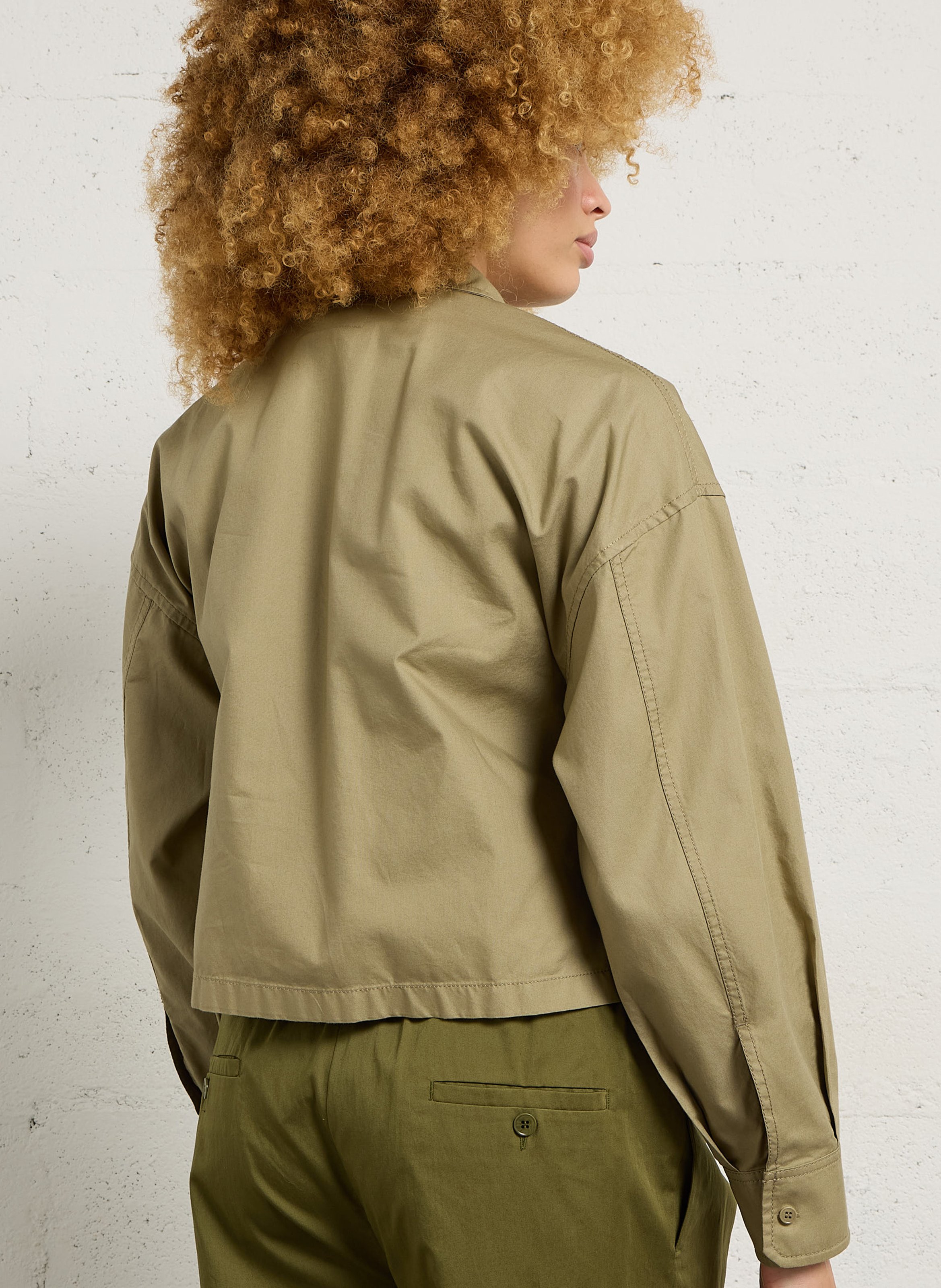 Kurze einfarbige Knopfjacke MAX MARA WEEK END Grun