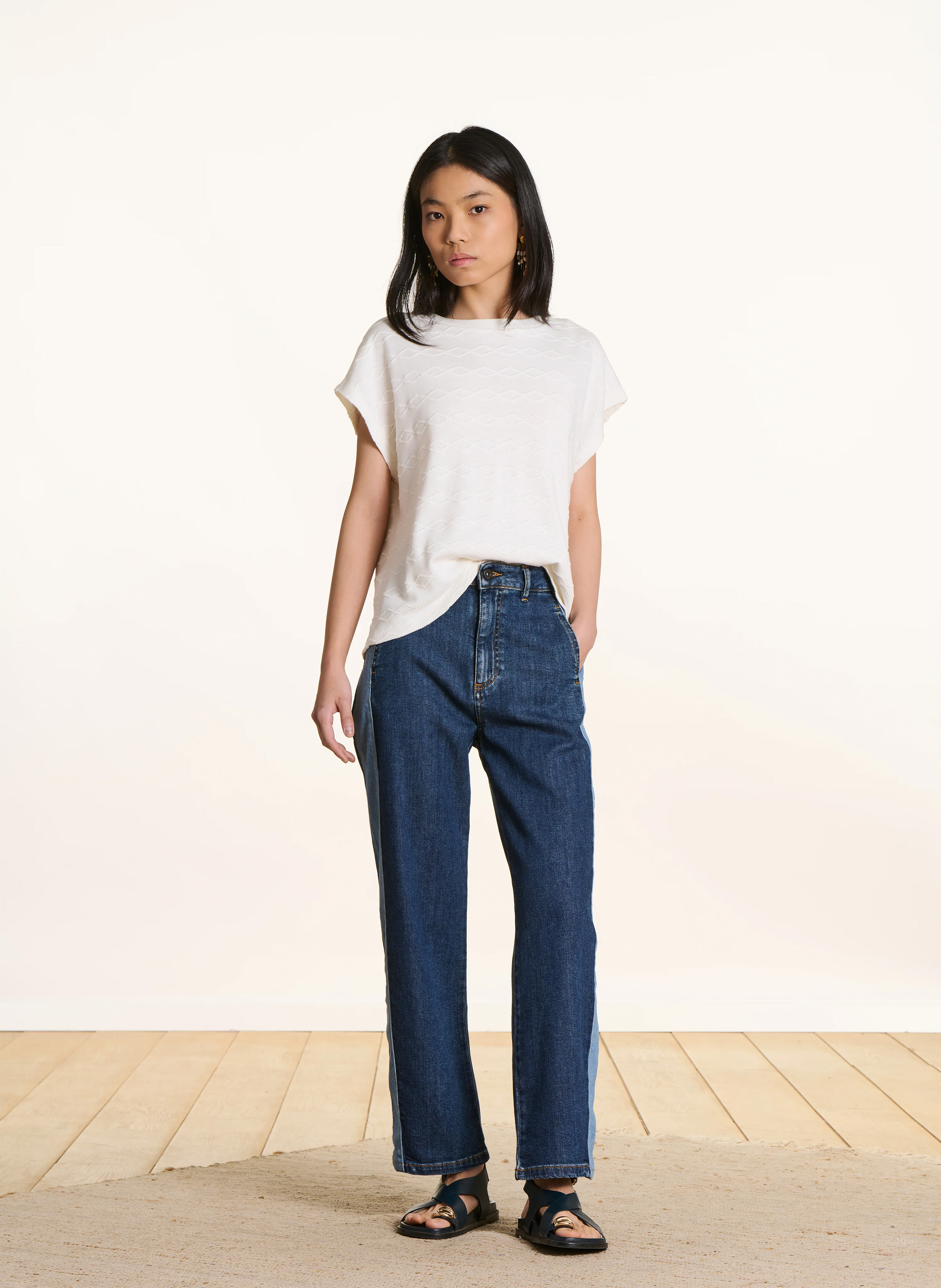 Tee-shirt brodé oversize col rond LA FEE MARABOUTEE Weiss
