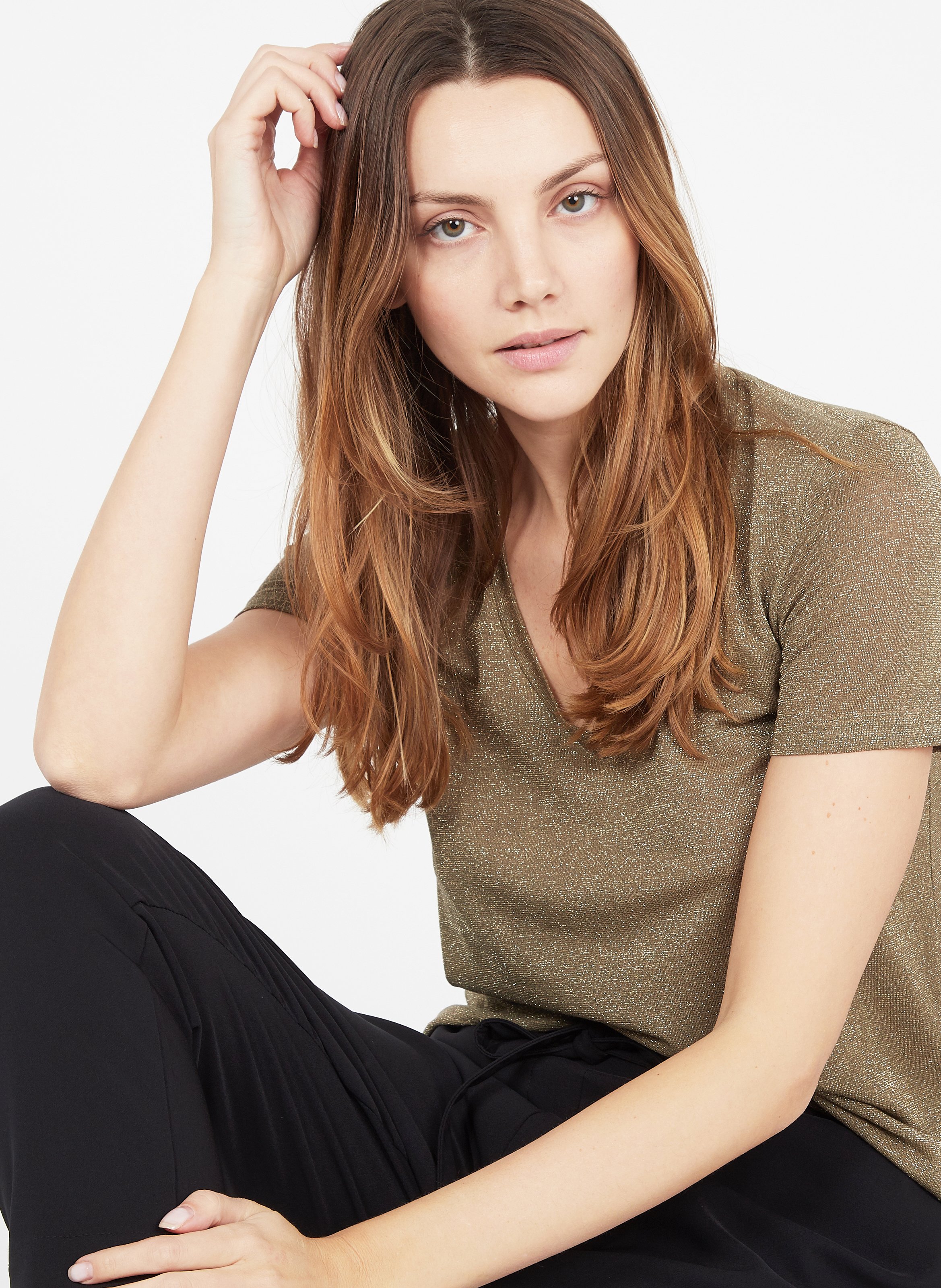 T-shirt col V en fibres métallisées PLEASE Kaki