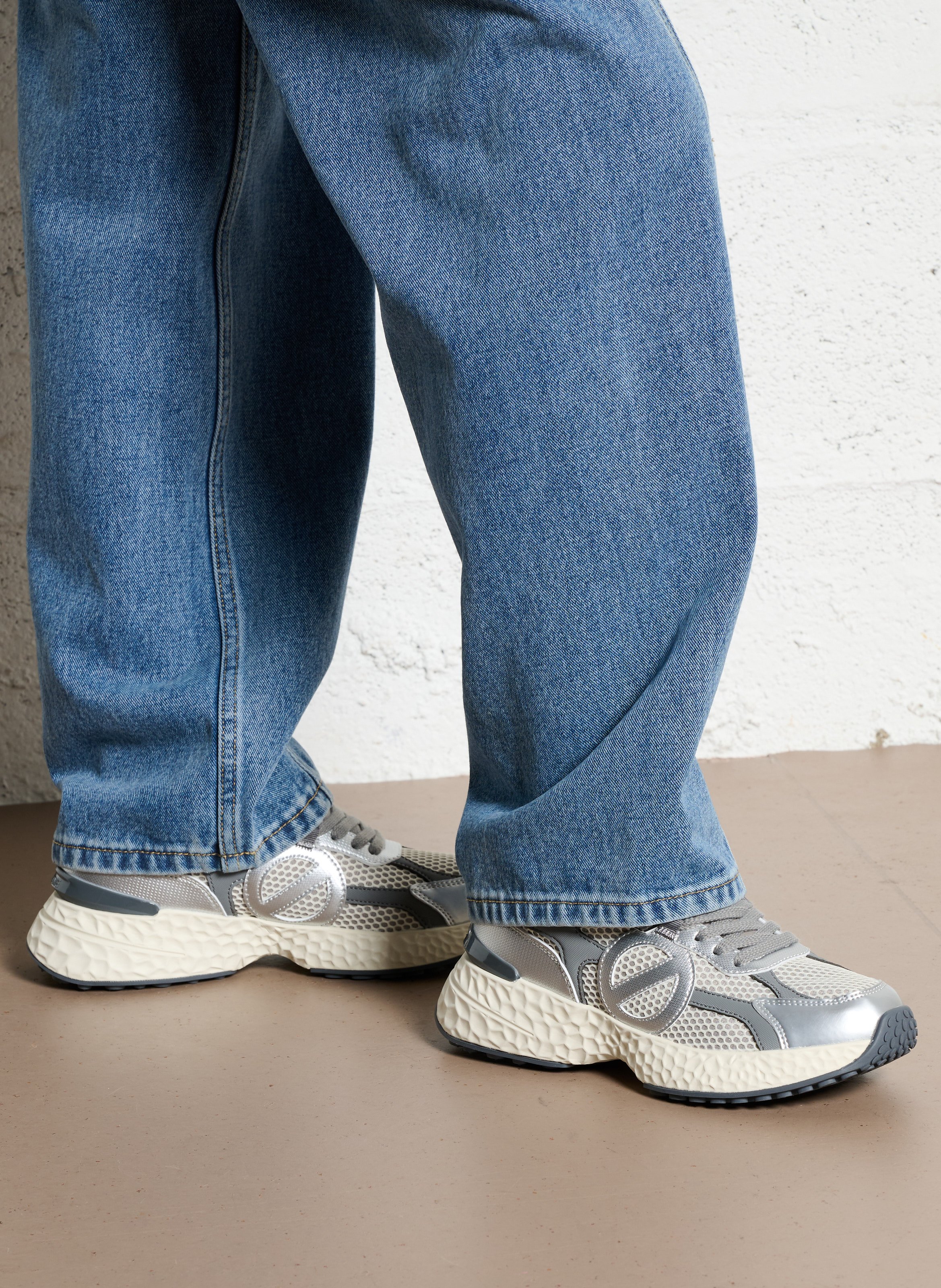 Baskets basses à lacets métallisées NO NAME Argent