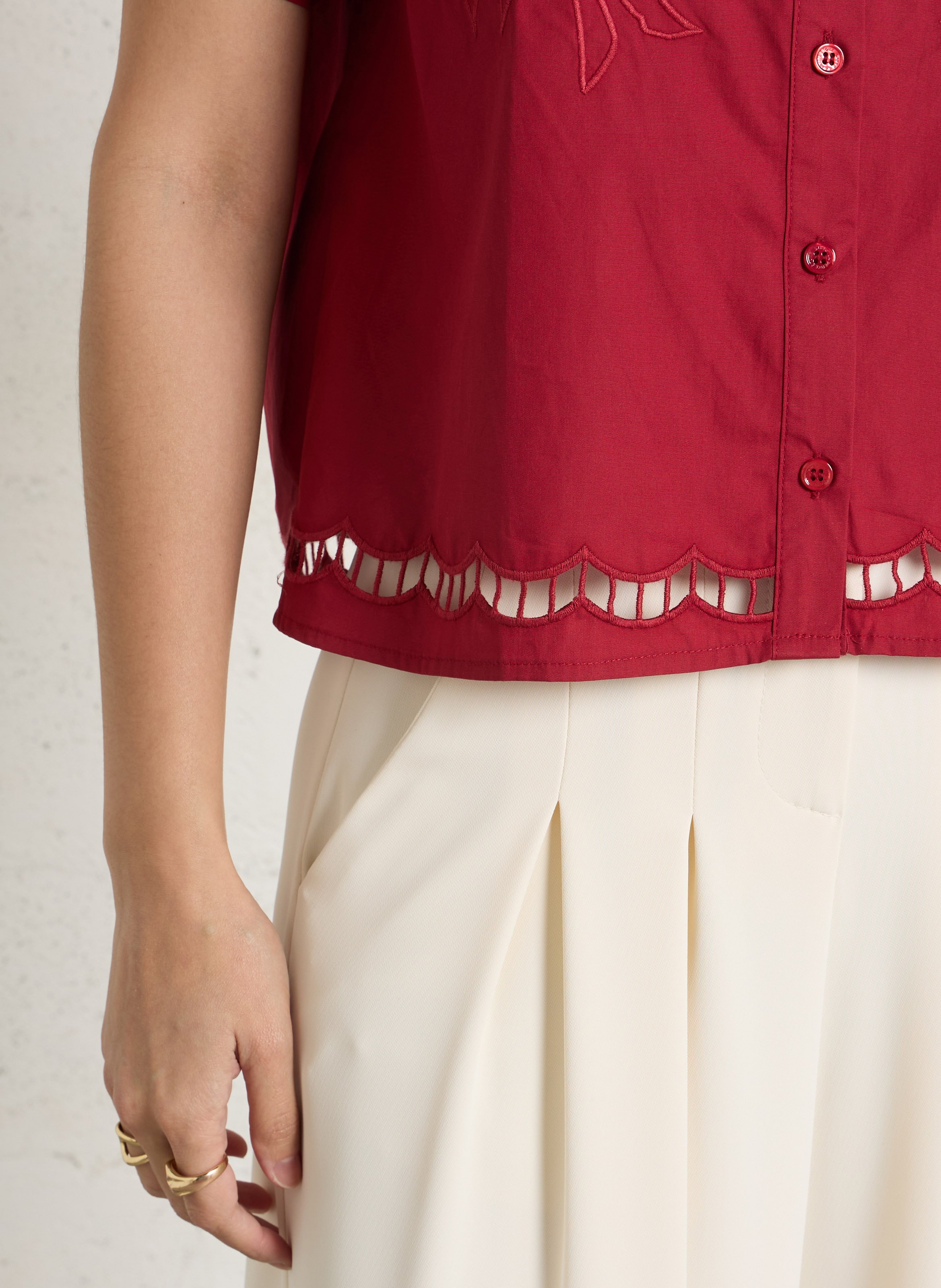 Chemise oversize col classique en coton brodé LA PETITE ETOILE Rouge