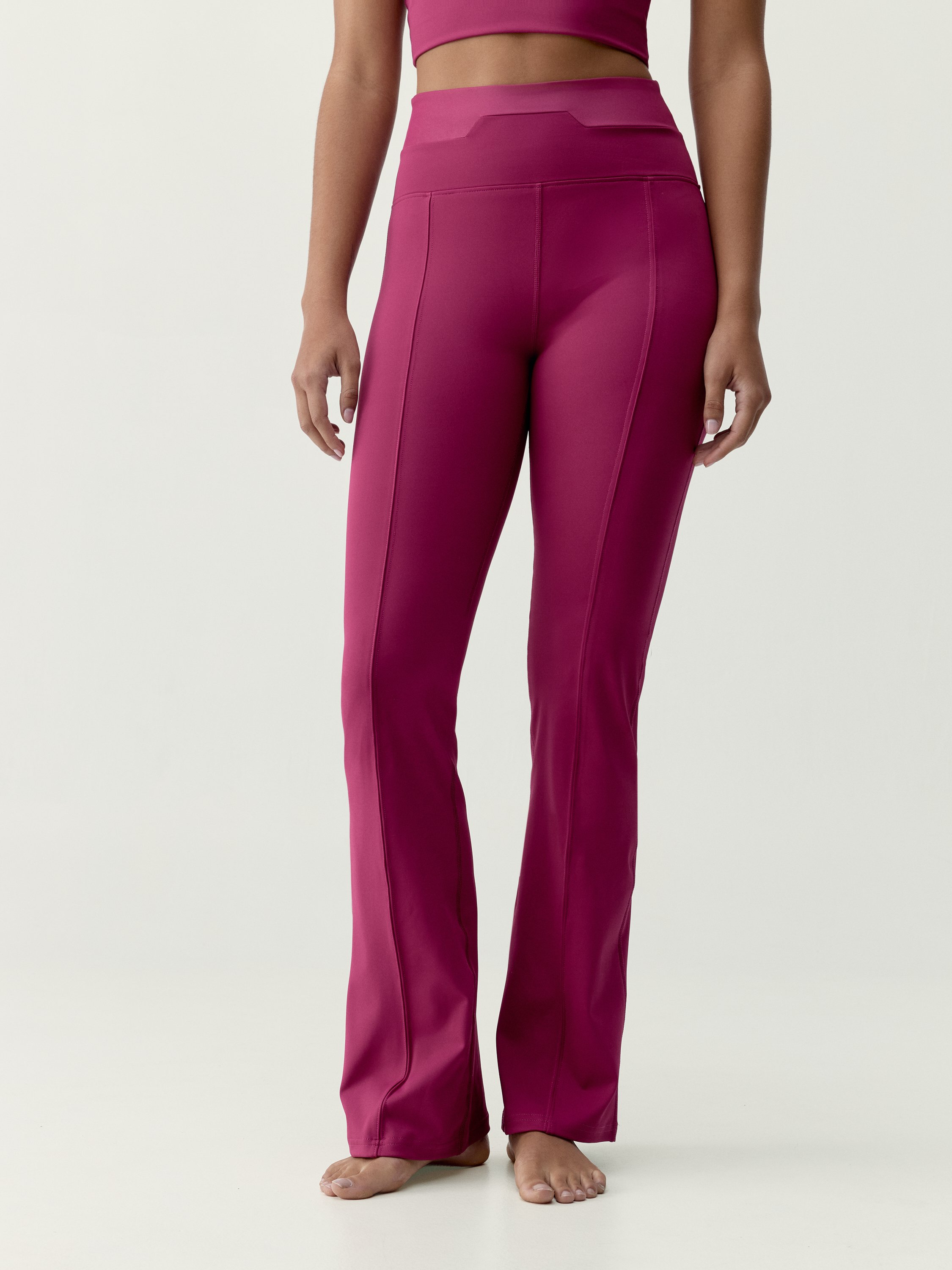 Women's Kaia sports leggings with extra high waist and flare cut BORN