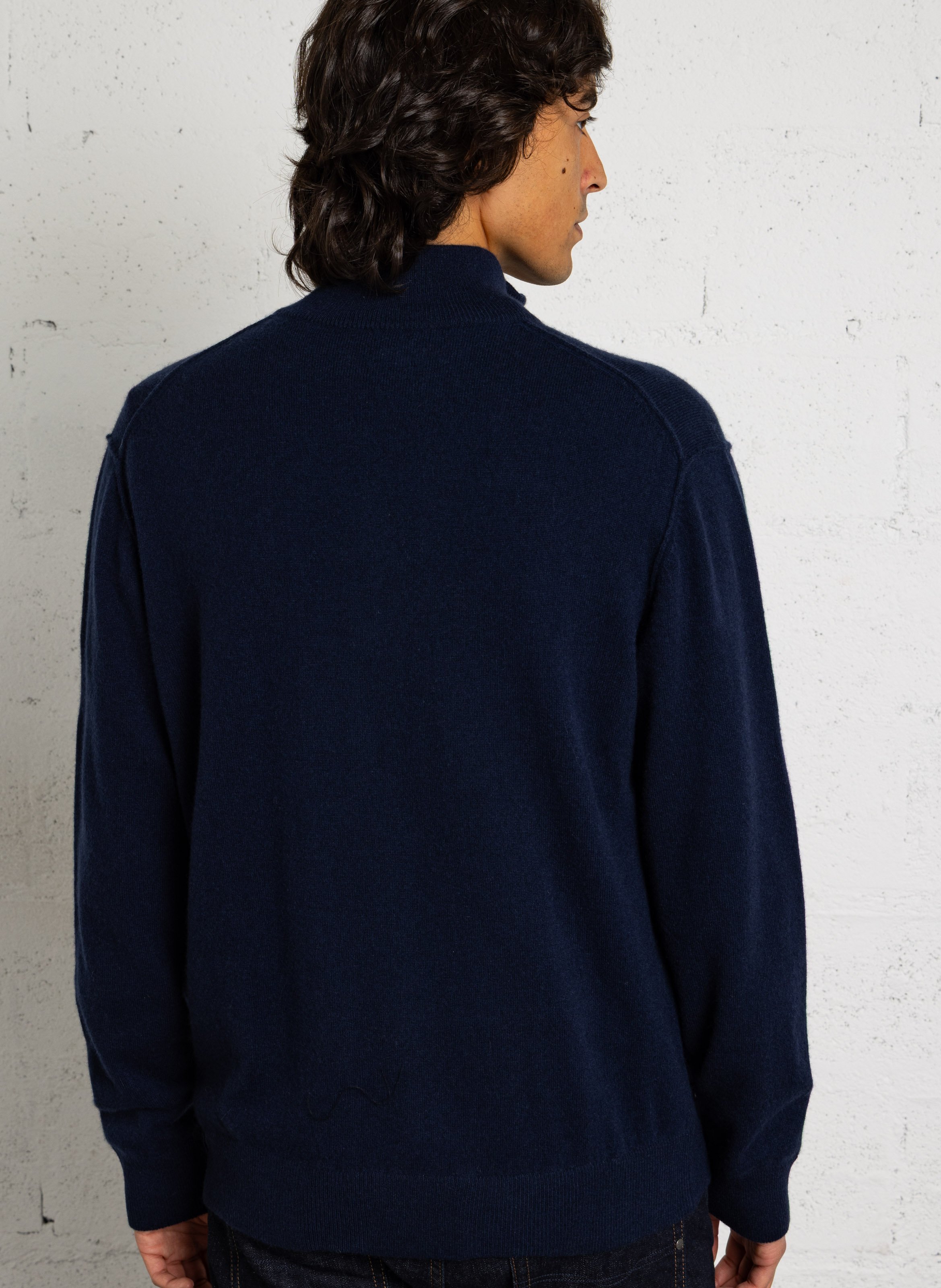 Pullover dritto con collo camionista in lana e cashmere HARTFORD Blu