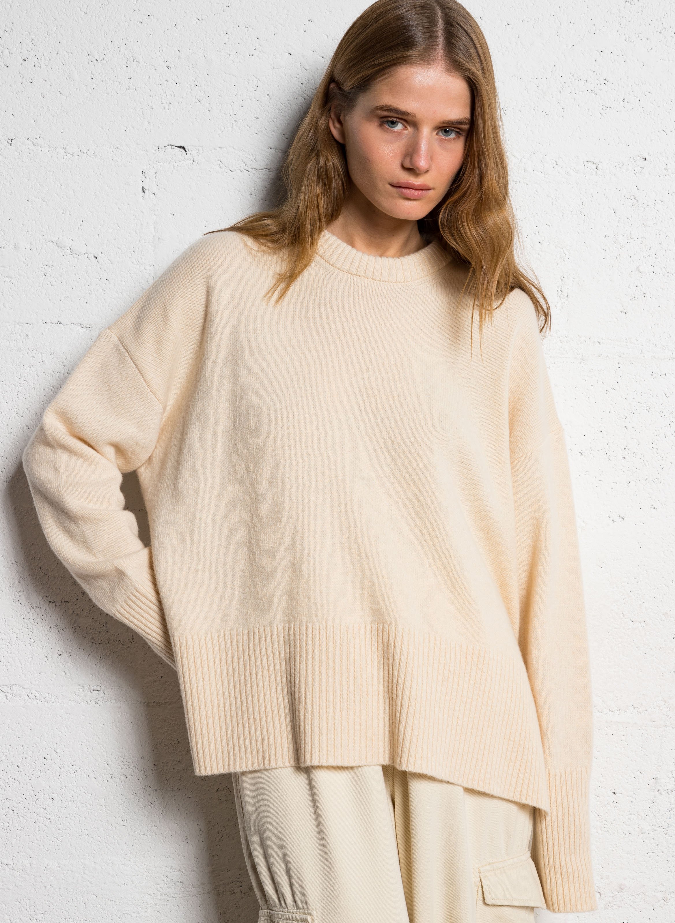 Oversized trui | wolblend THE NEW SOCIETY Beige
