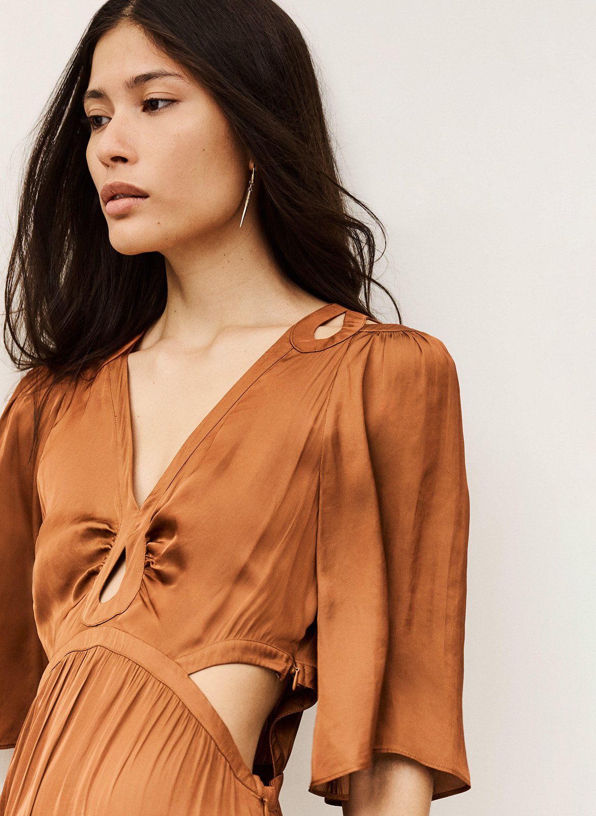 Robe longue col v satinée BA&SH Rose