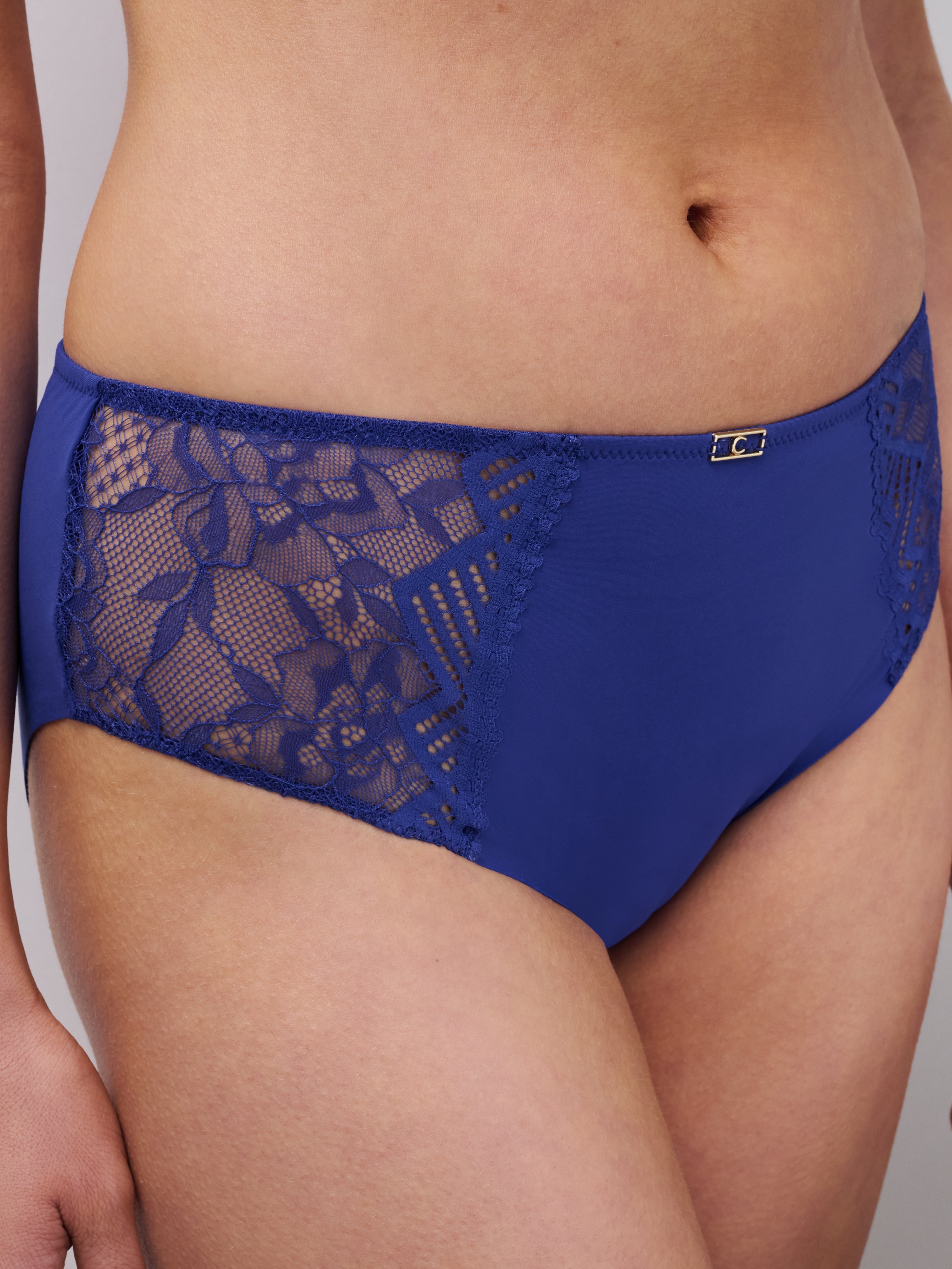 High-waisted lace panties CHANTELLE Blue