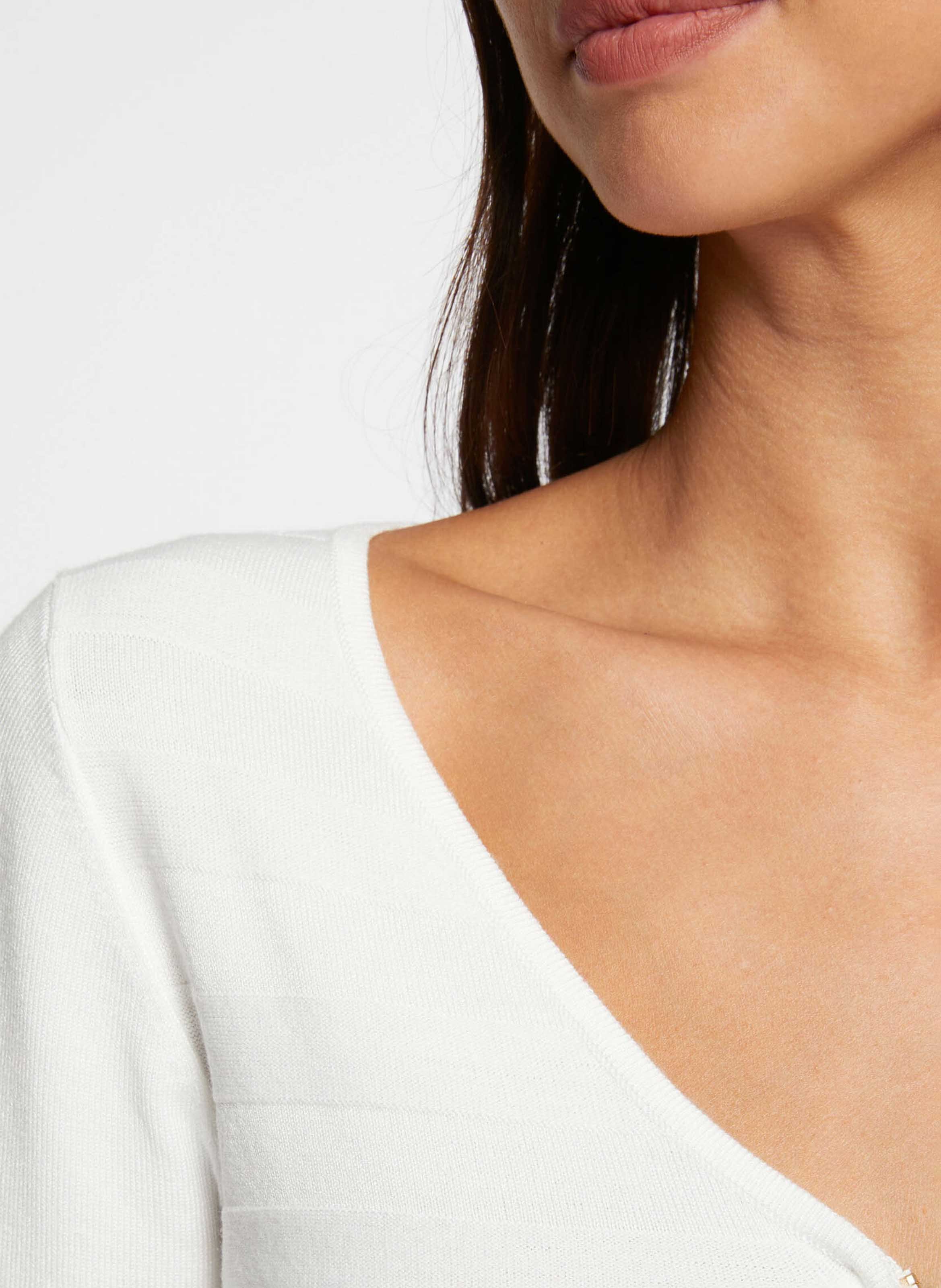 Pullover mit V-Ausschnitt und Reißverschluss | Weiss MORGAN Damen