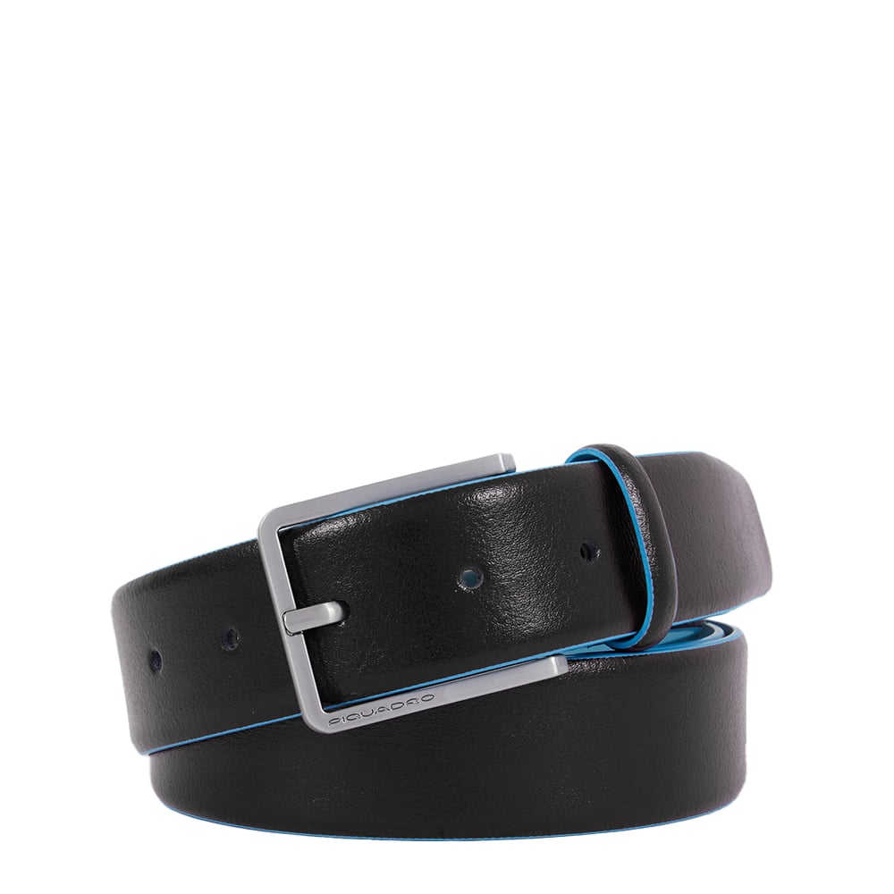 - Buckle closure. - Width: 3 cm.  PIQUADRO Black