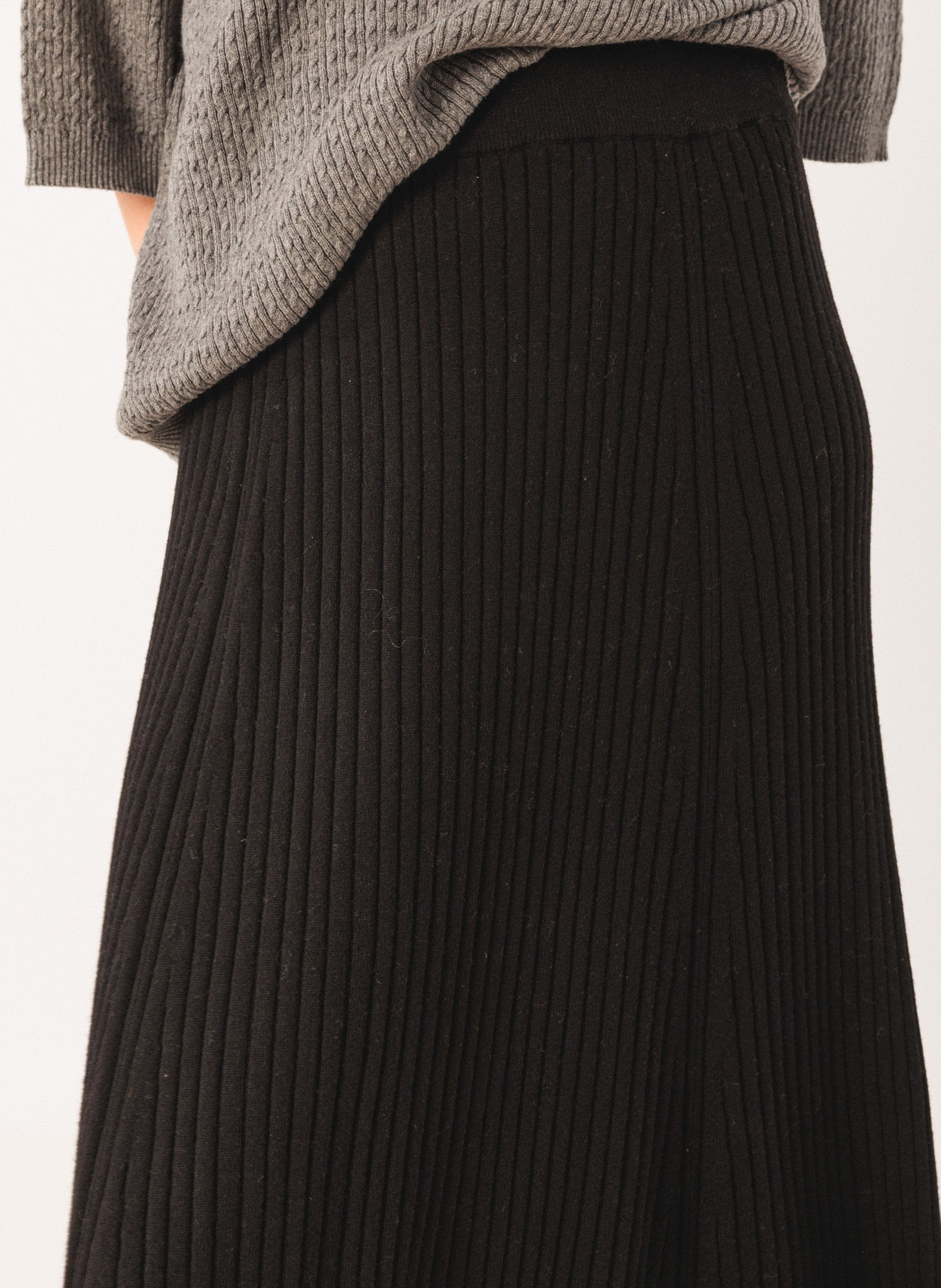 Long wool-blend skirt INDI & COLD Black