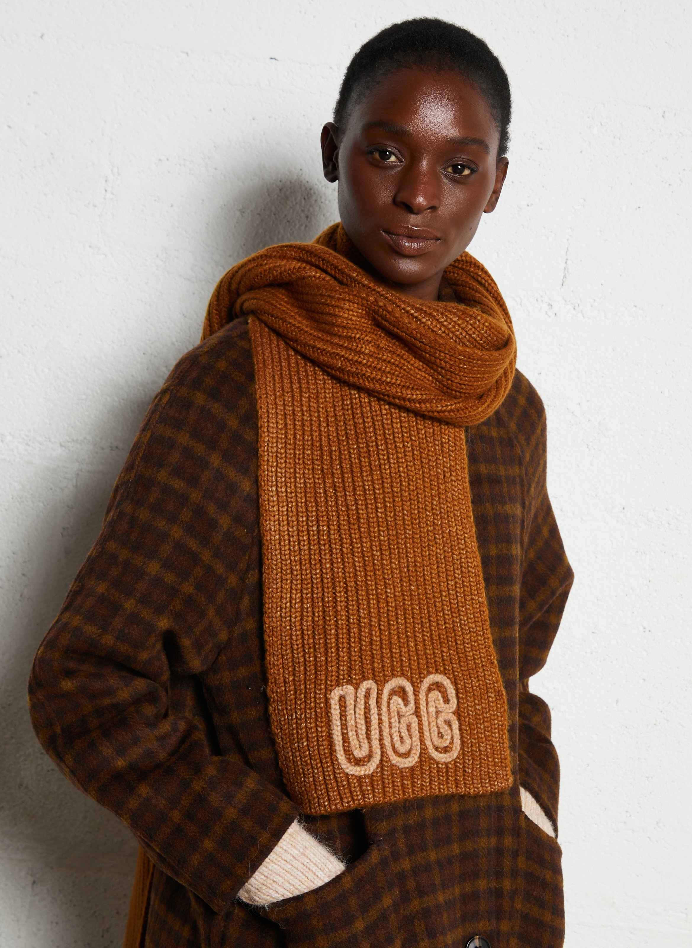 Knitted scarf UGG