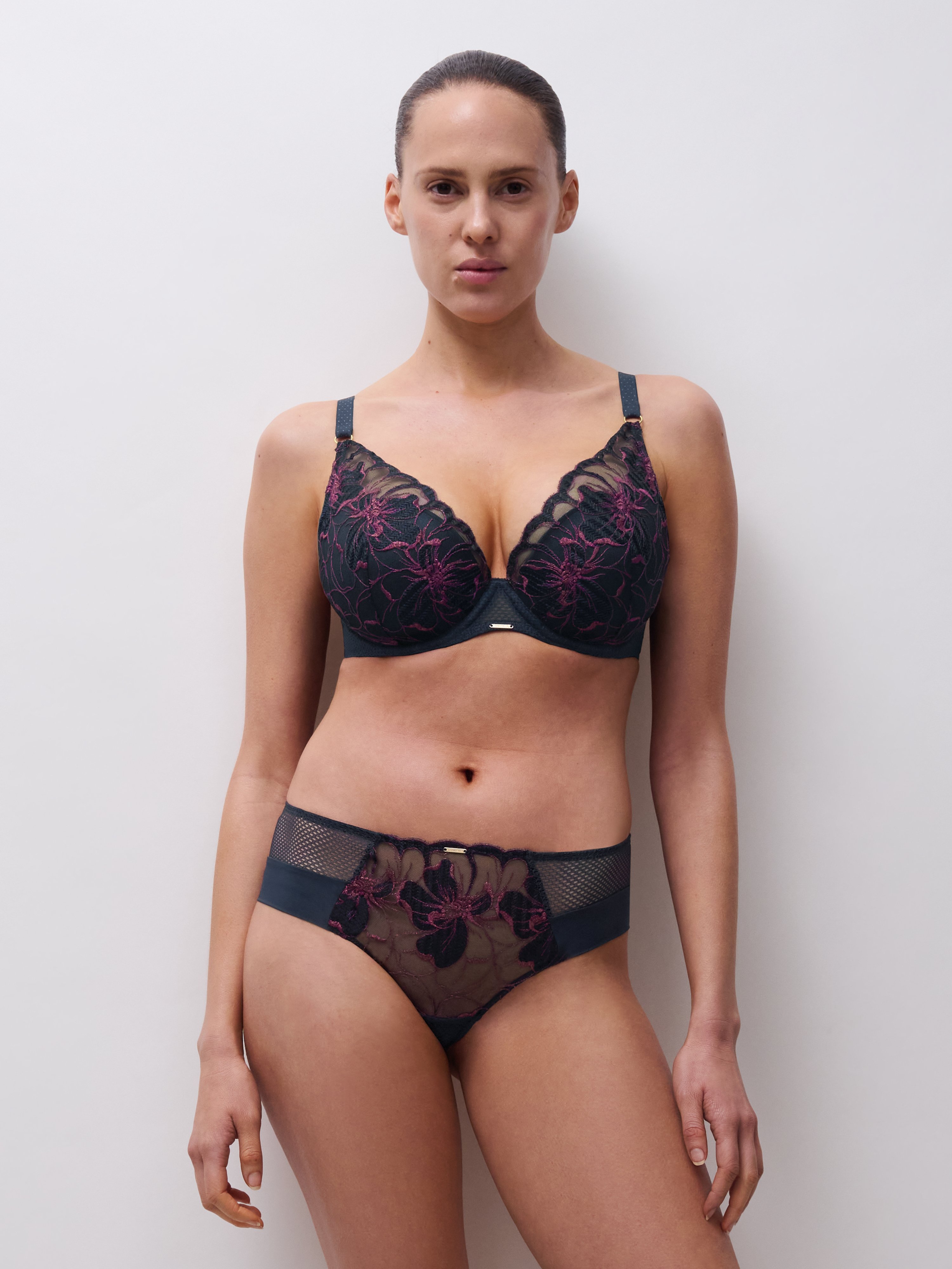 Plunging padded bra with floral embroidery CHANTELLE Multicolored