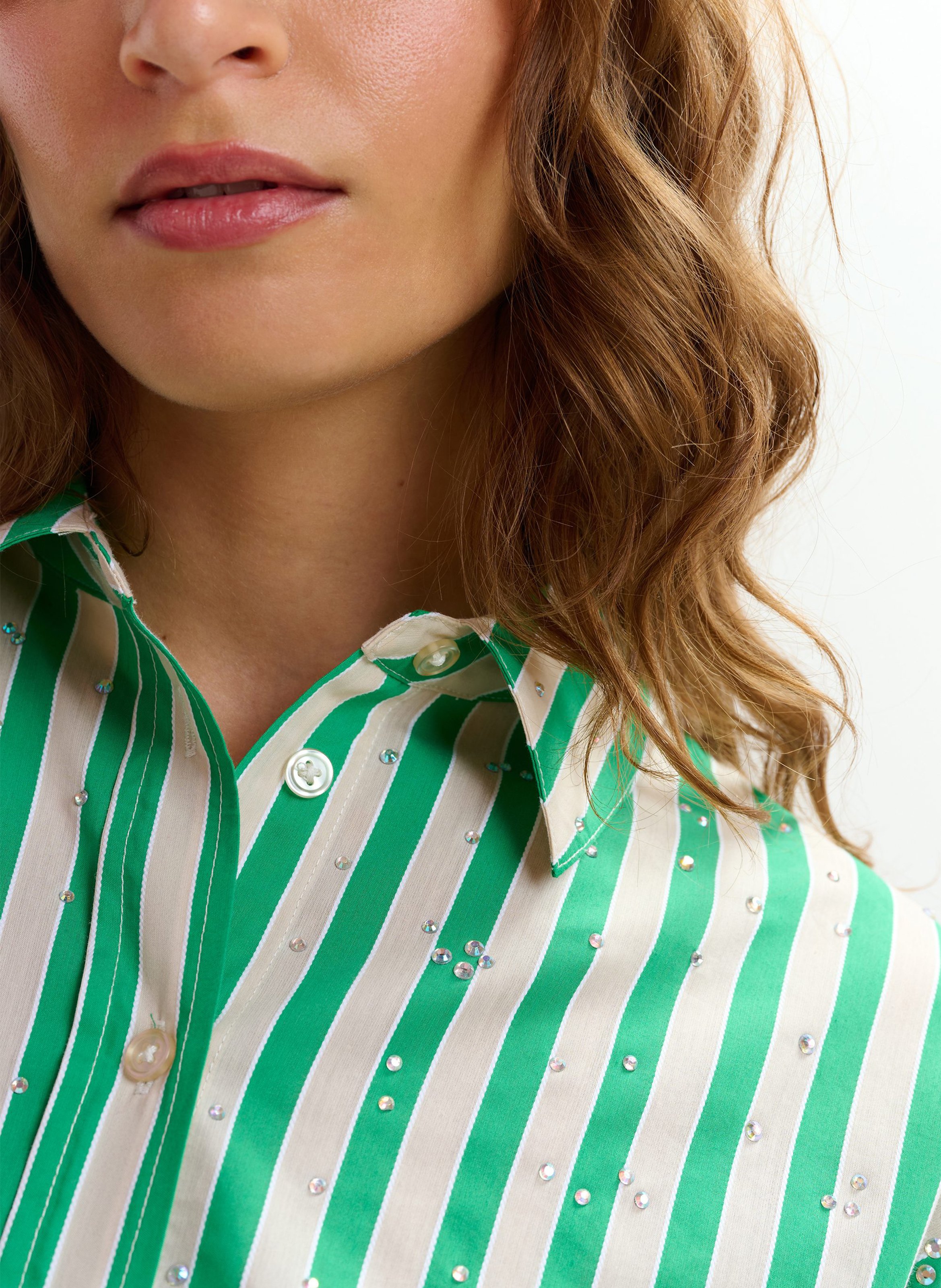 Chemise col classique en coton mélangé ESSENTIEL ANTWERP Vert