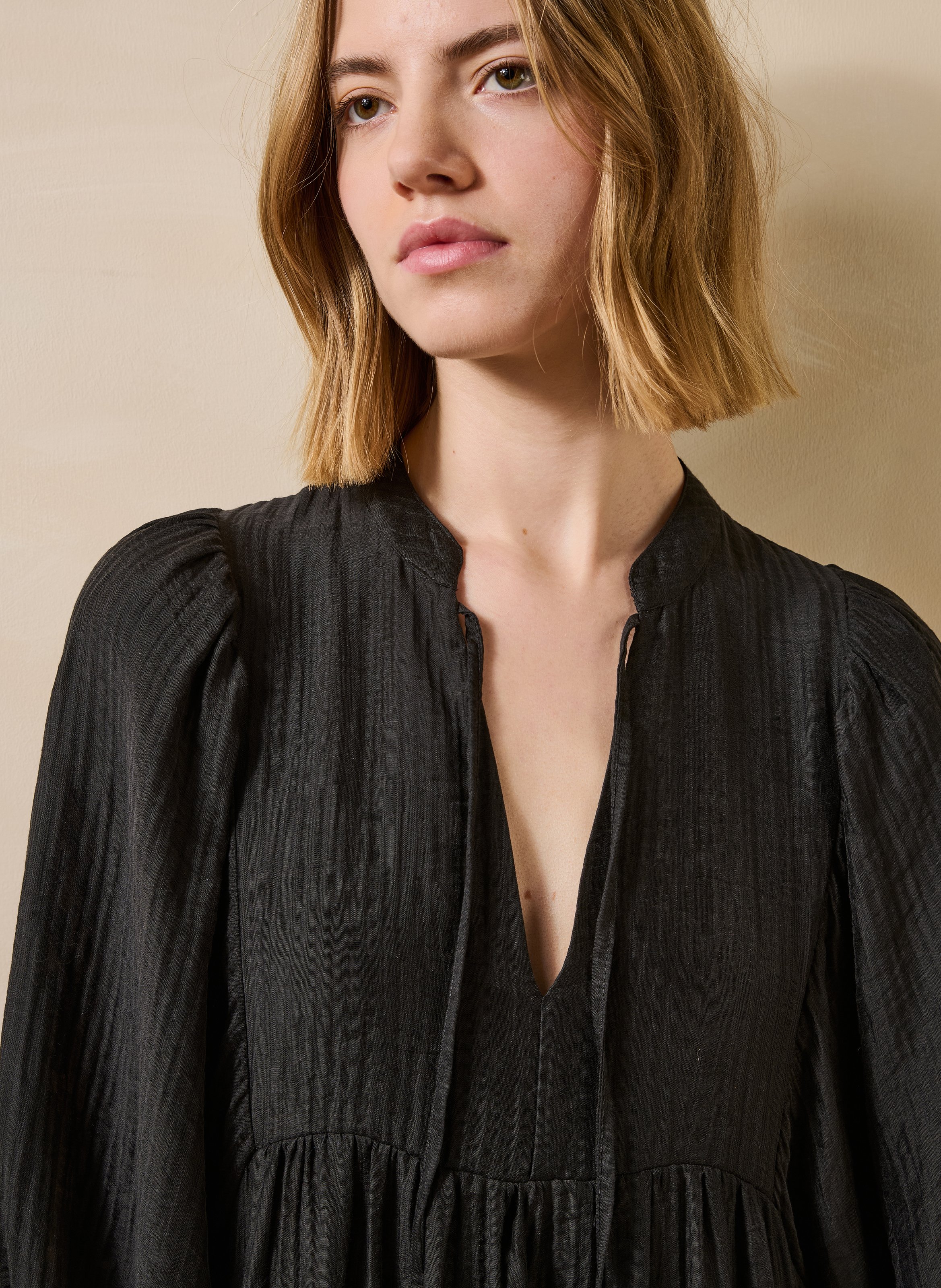Loose long dress with Tunisian collar LA FEE MARABOUTEE Black