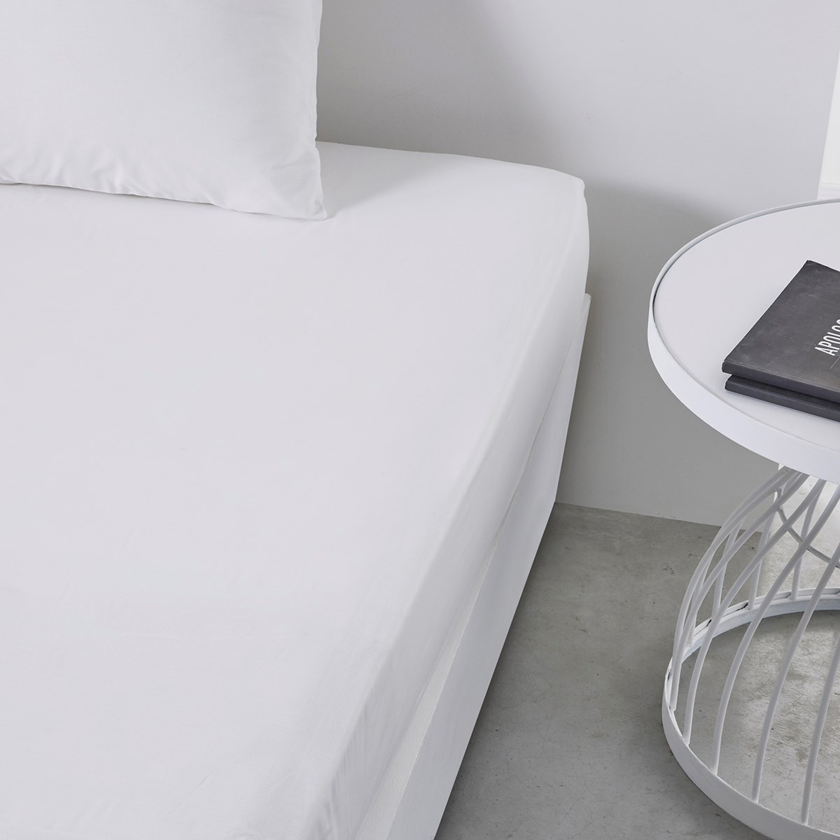 Organic cotton fitted sheet White