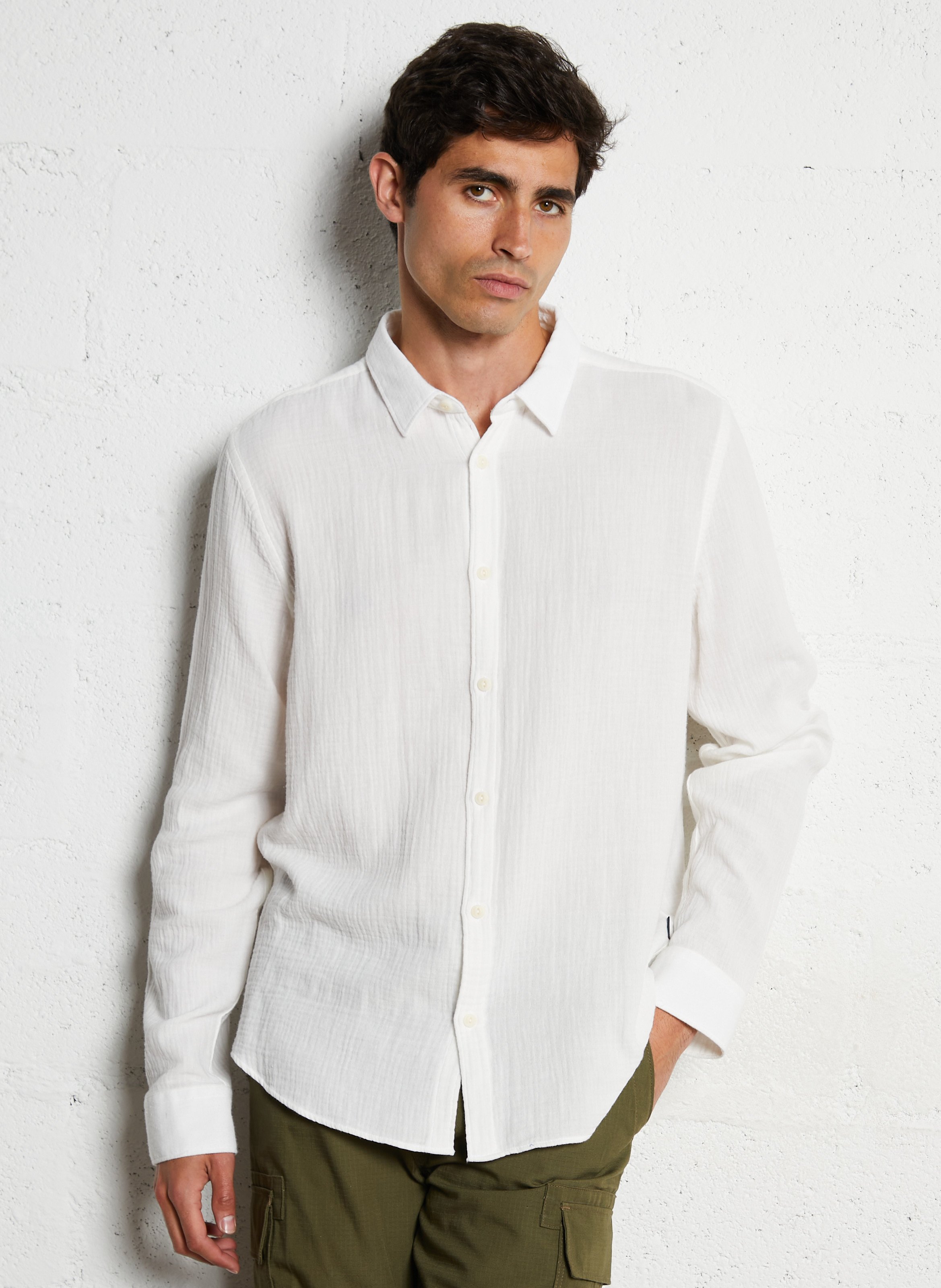 Chemise homme élégante coton col rond, blanche et moutarde coupe droite XL