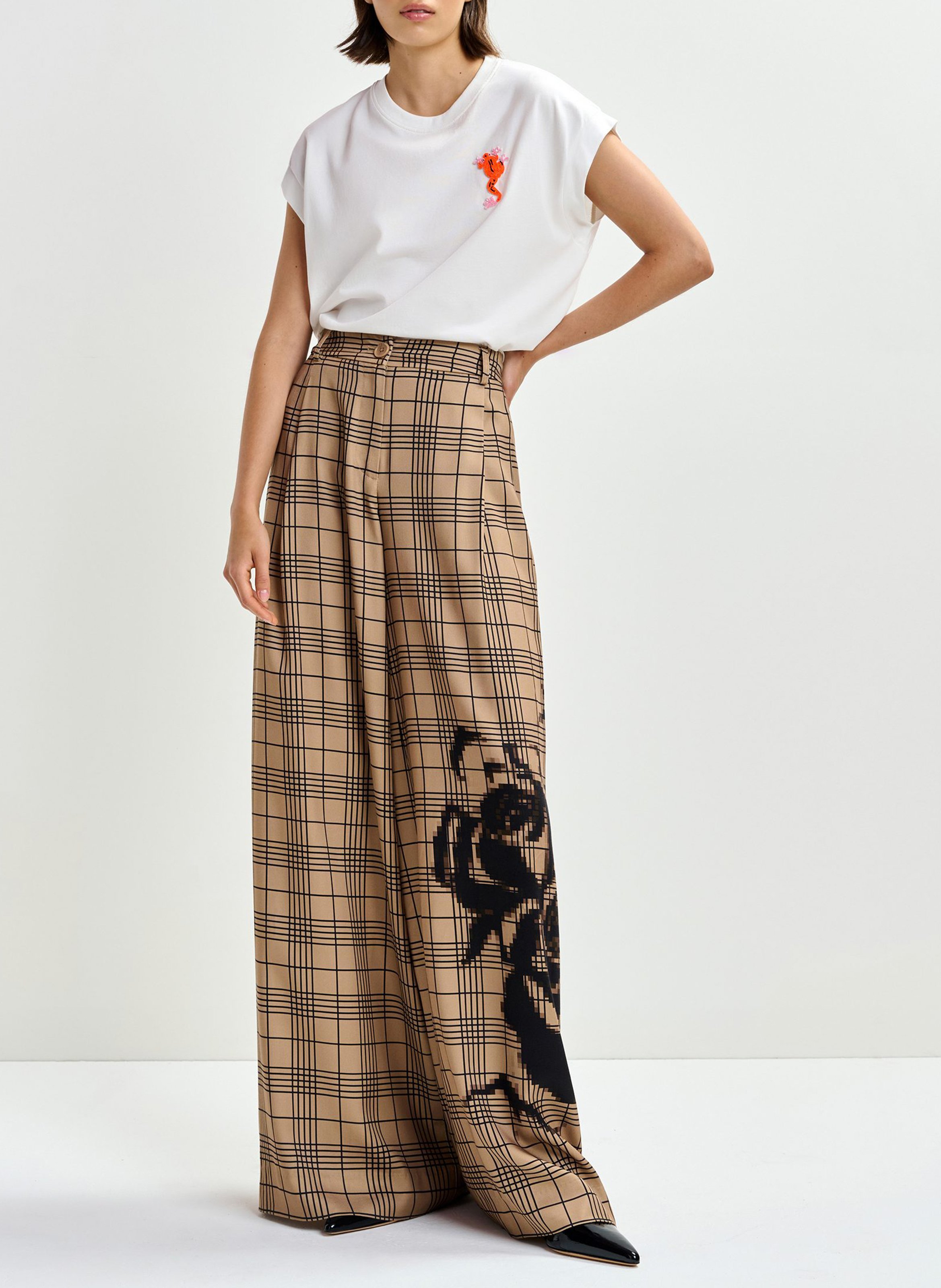 T-Shirt mit Perlen-Frosch ESSENTIEL ANTWERP Weiss