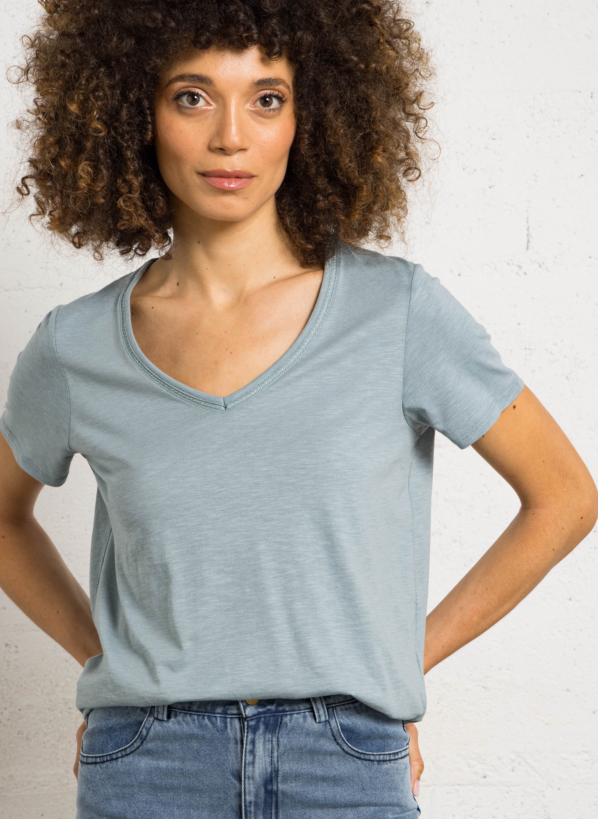 Oversize V-Ausschnitt T-Shirt aus Baumwollmischung SUD EXPRESS Blau