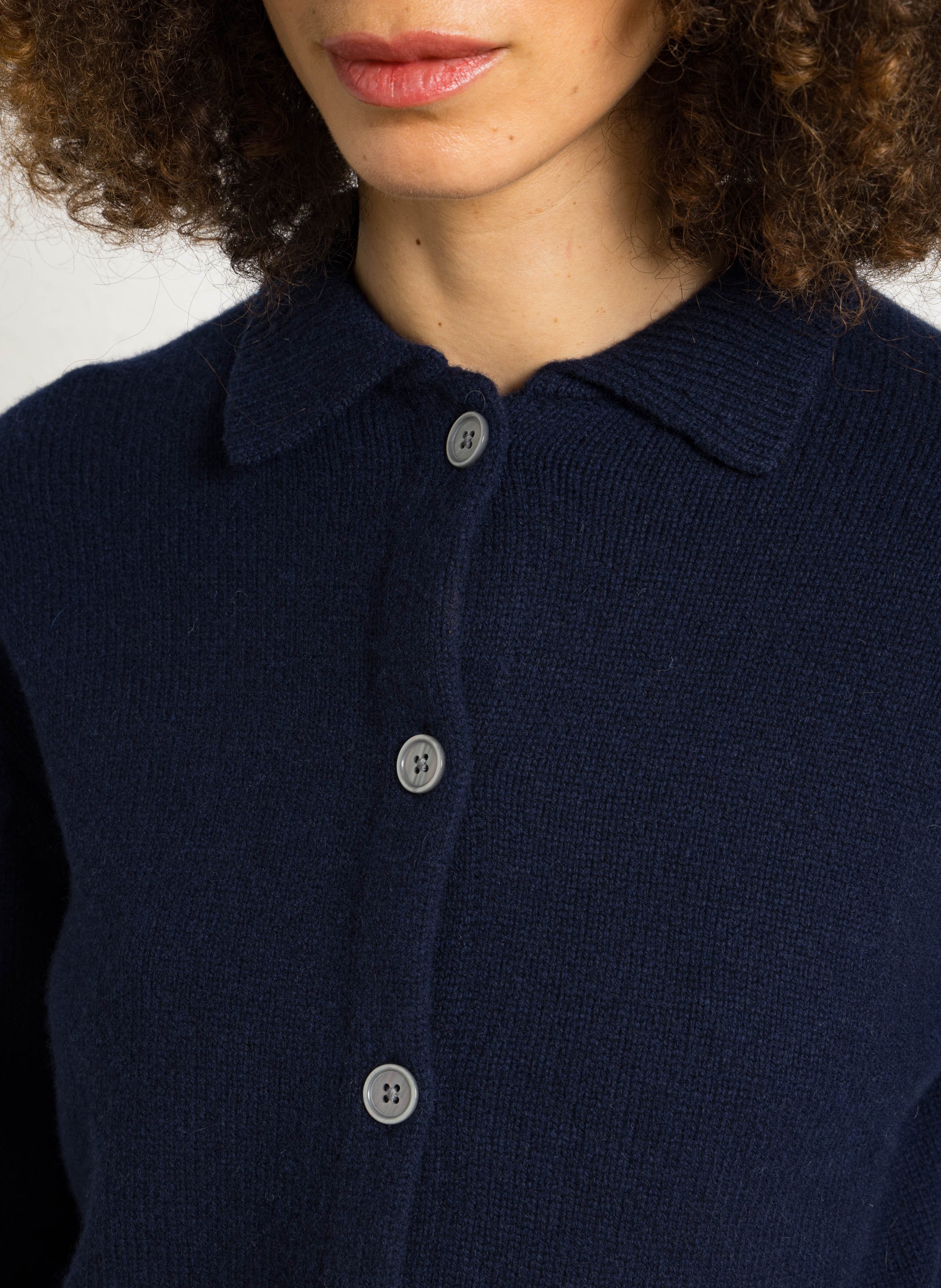 Cardigan court uni en laine MAISON 123 Bleu