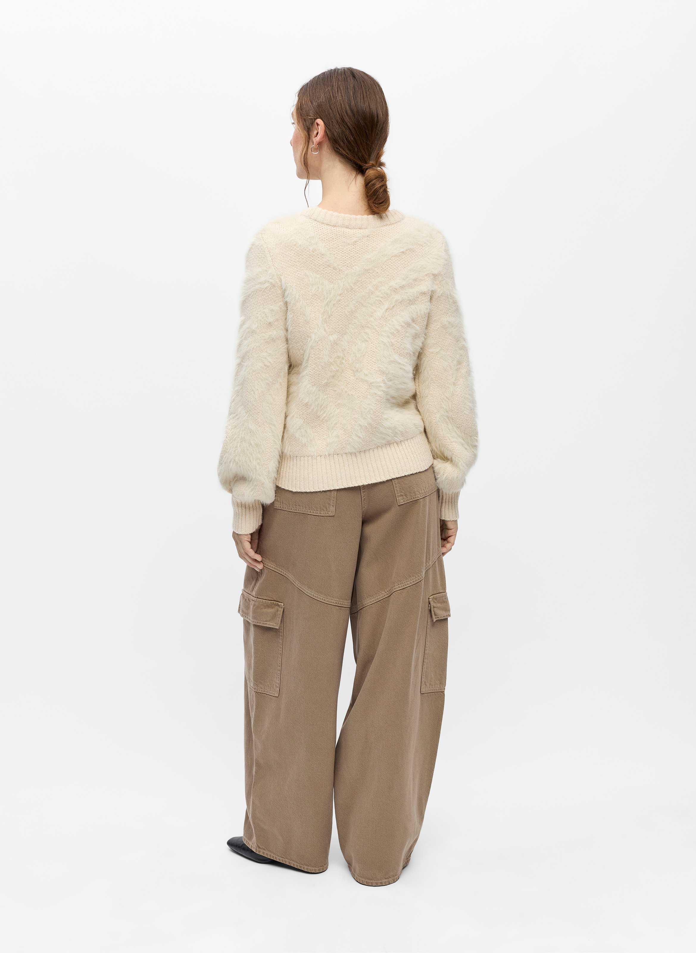 Gerader Pullover mit Rundhalsausschnitt aus Kunstpelz OBJECT Beige