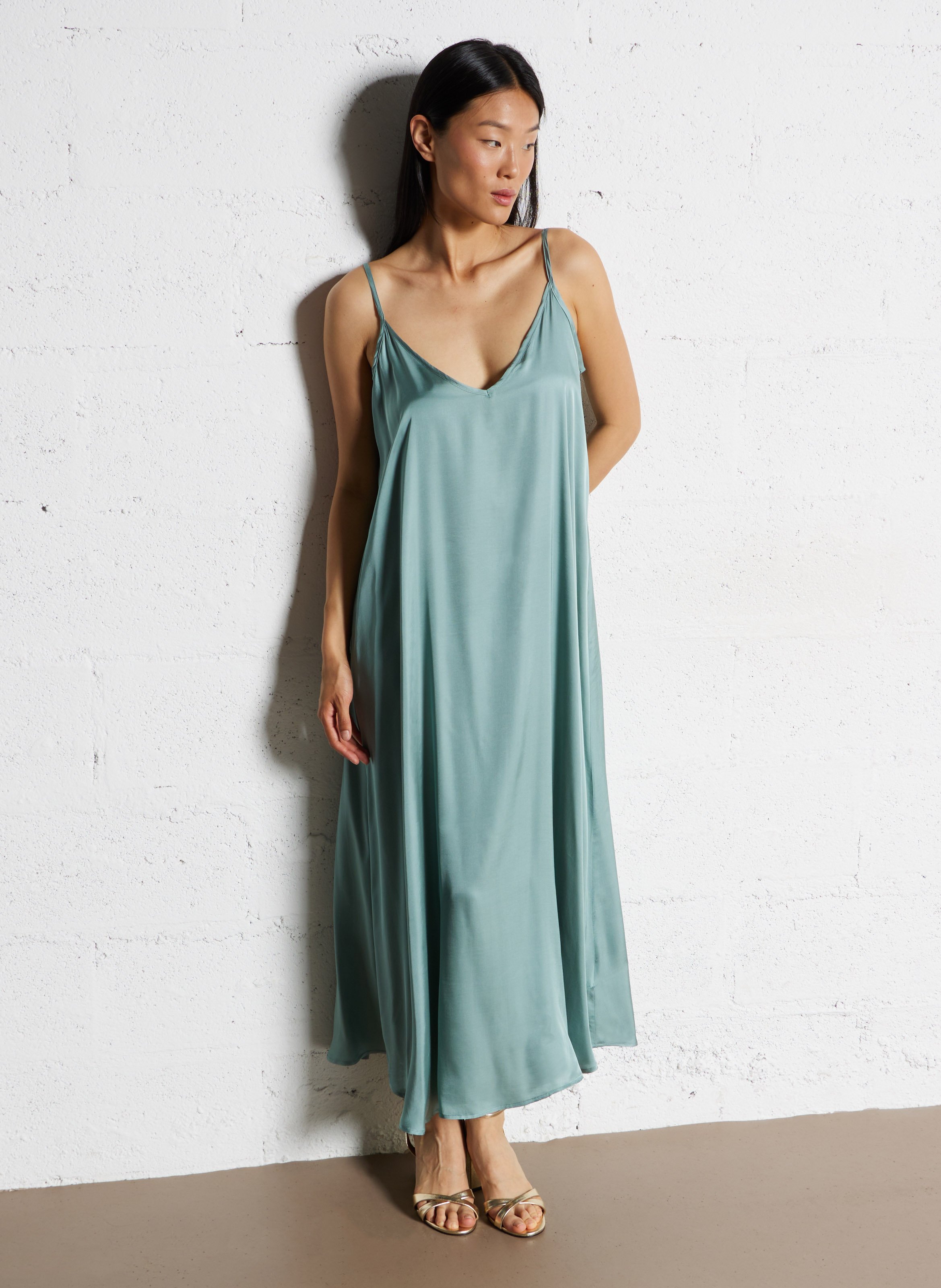Satin plain dress with straps Amande Sud Express - Women 36713 | Place des  Tendances