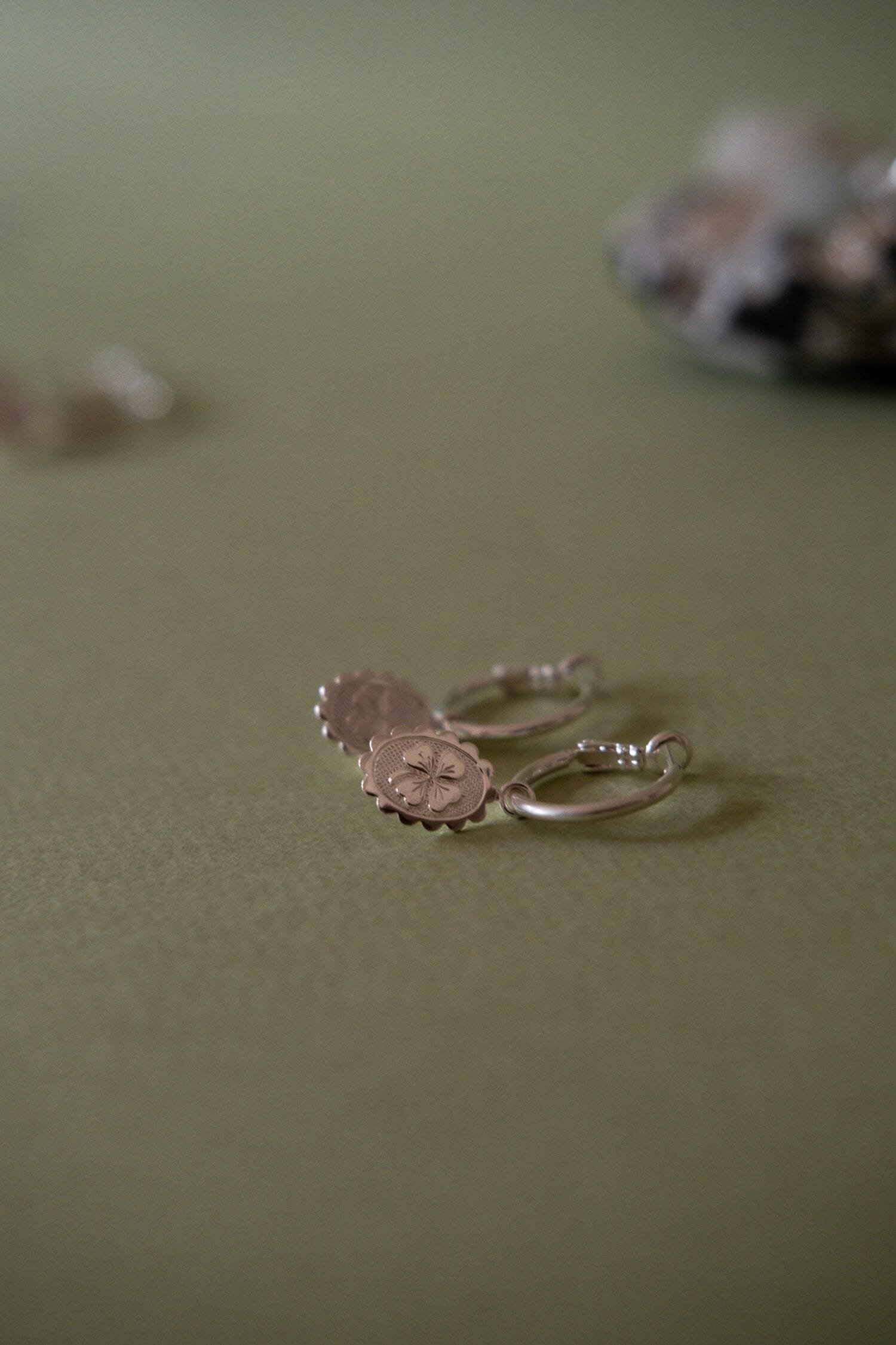 Mini gold-plated clover hoop earrings MONSIEUR SIMONE Silver