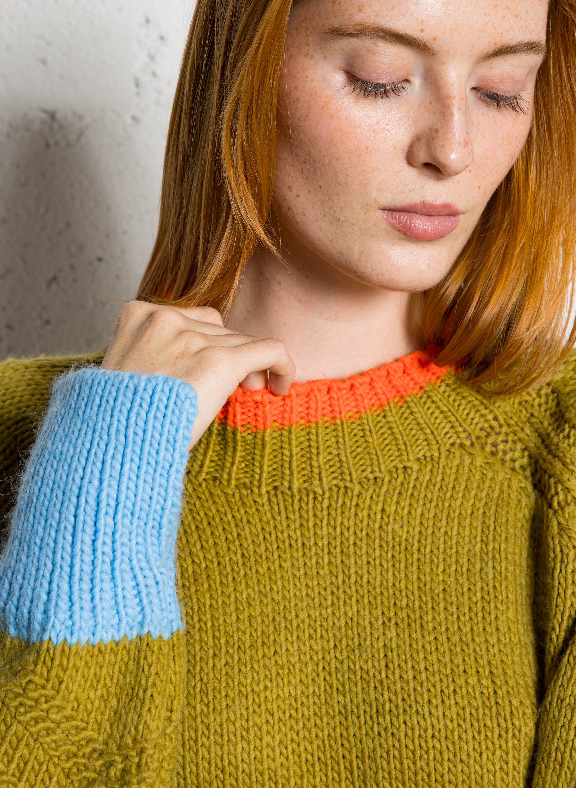 Pull oversize col montant DR BLOOM Doré