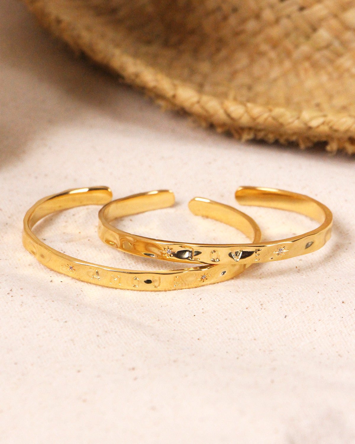 Gold-plated love bangle NILAI Golden