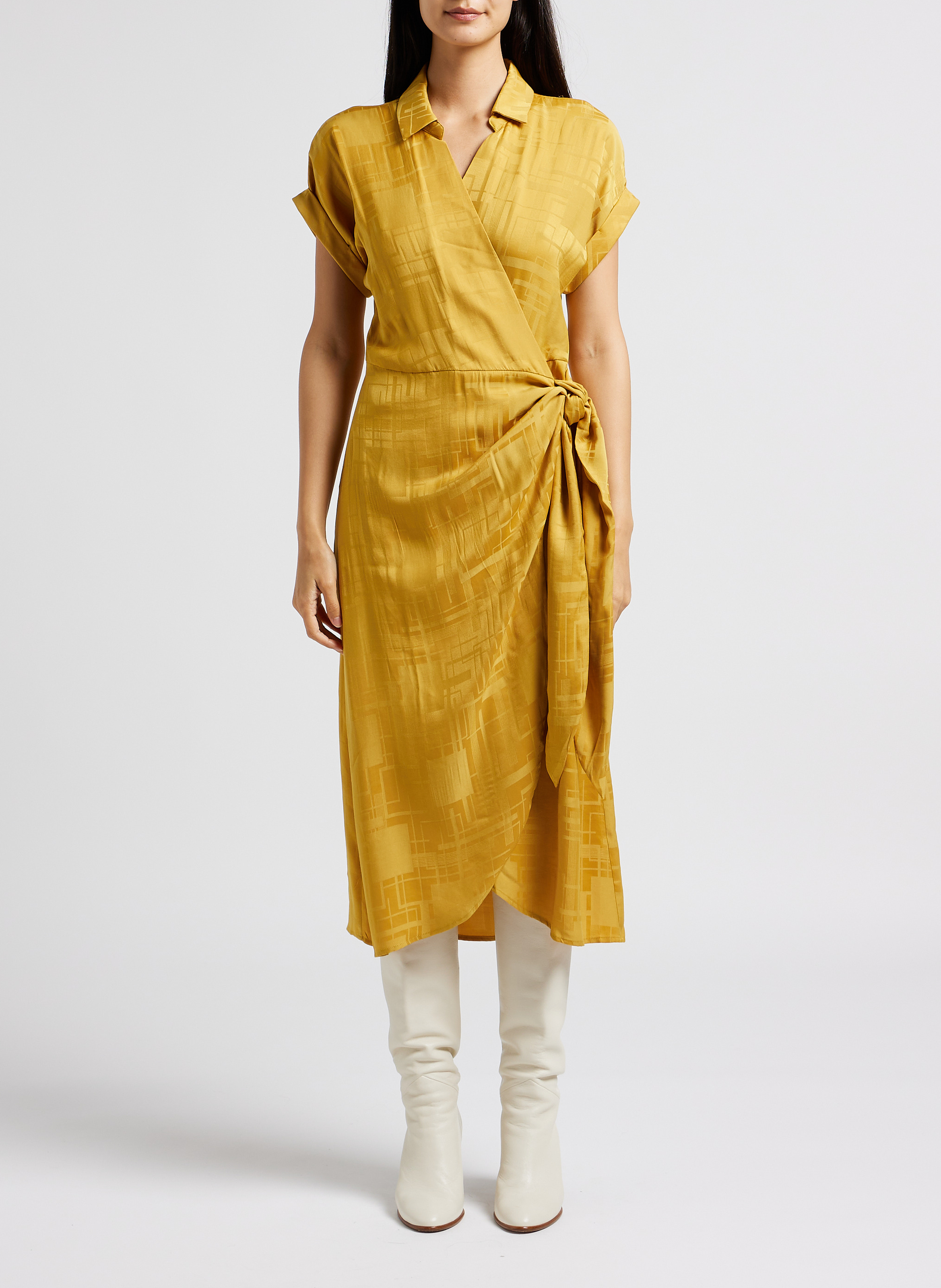 Robe longue cintrée portefeuille à imprimé VILA Jaune