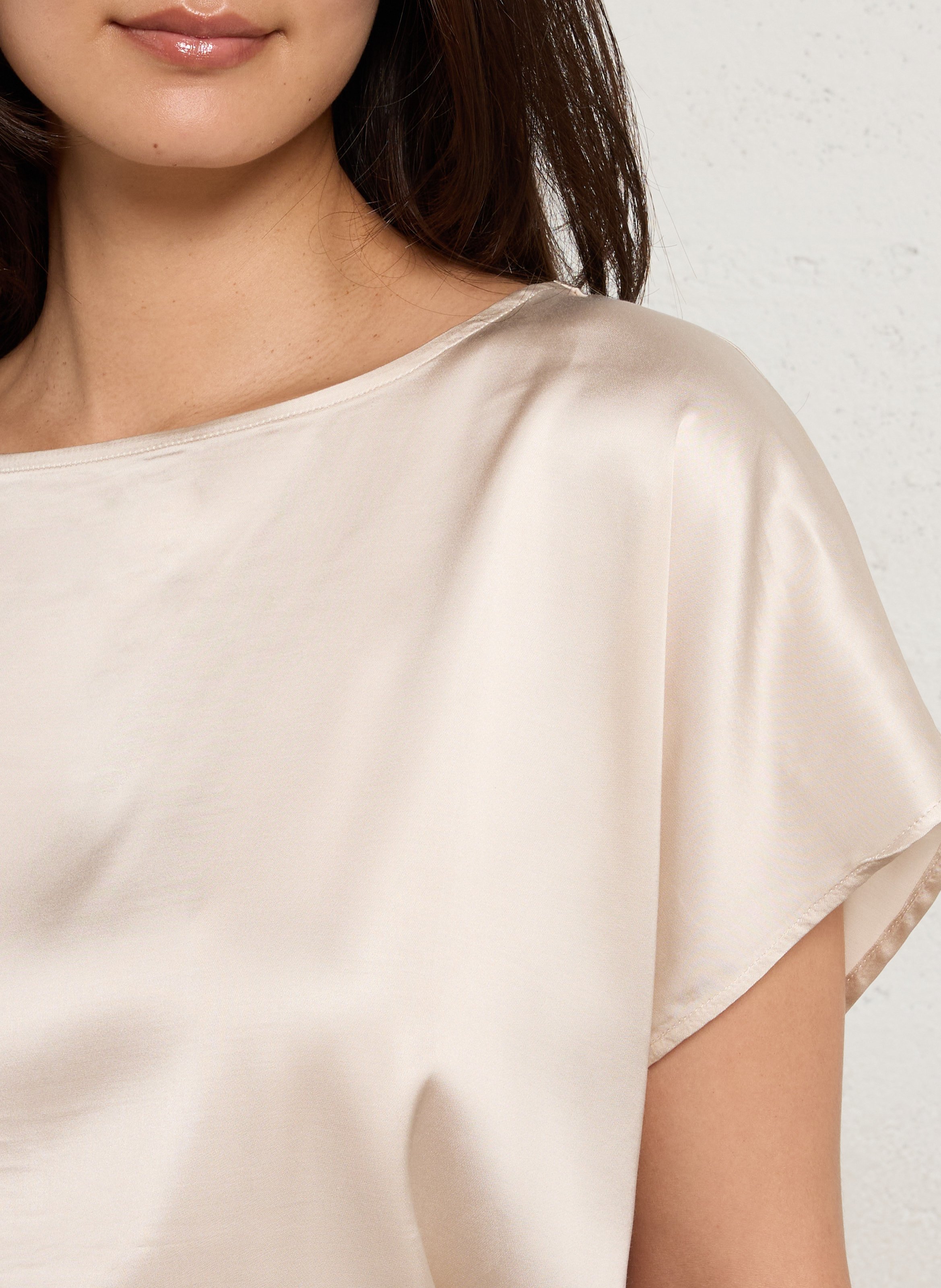 Rundhals-Top SUD EXPRESS Beige