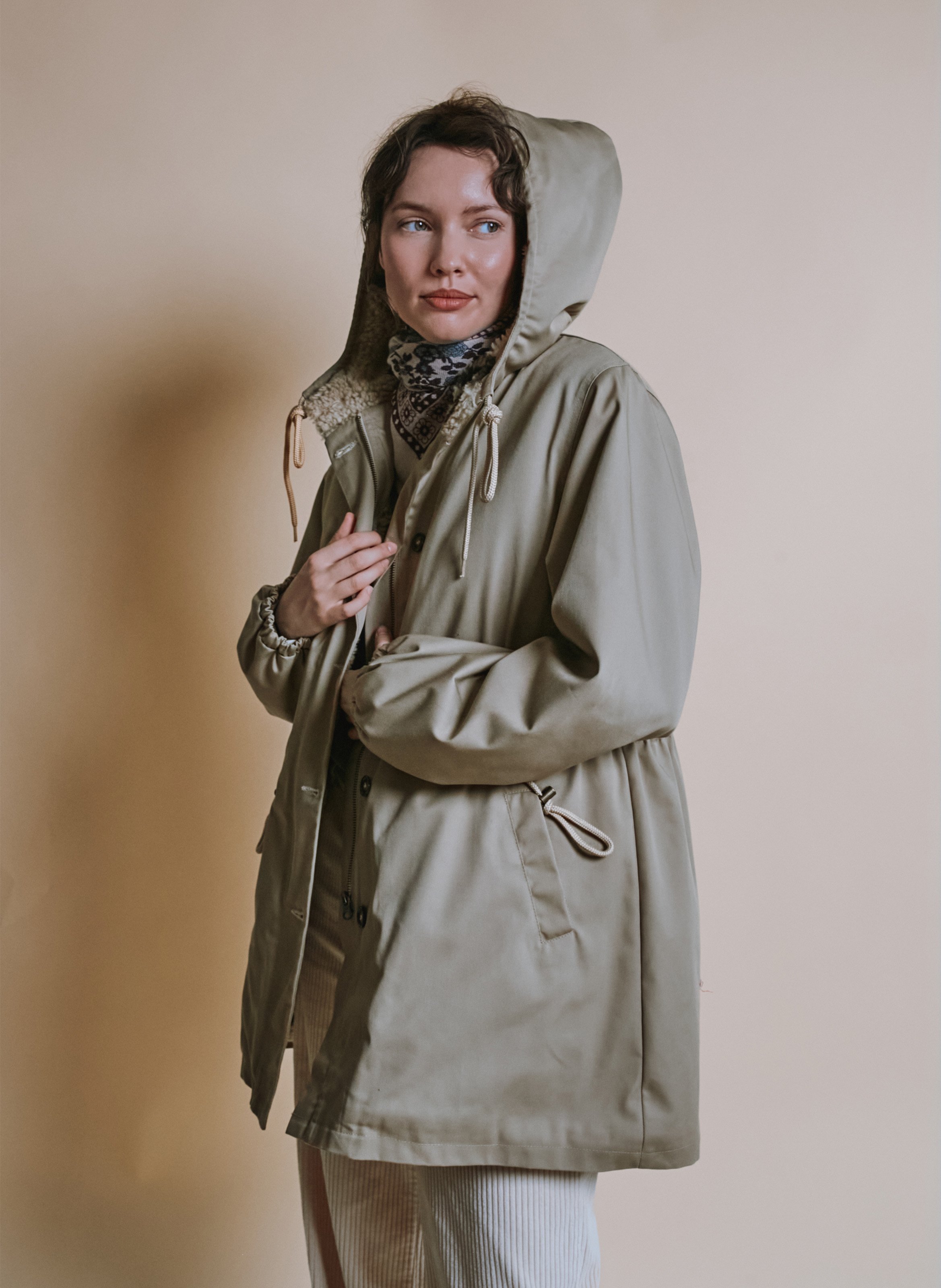 Veste à capuche cintrée EMILE ET IDA Beige