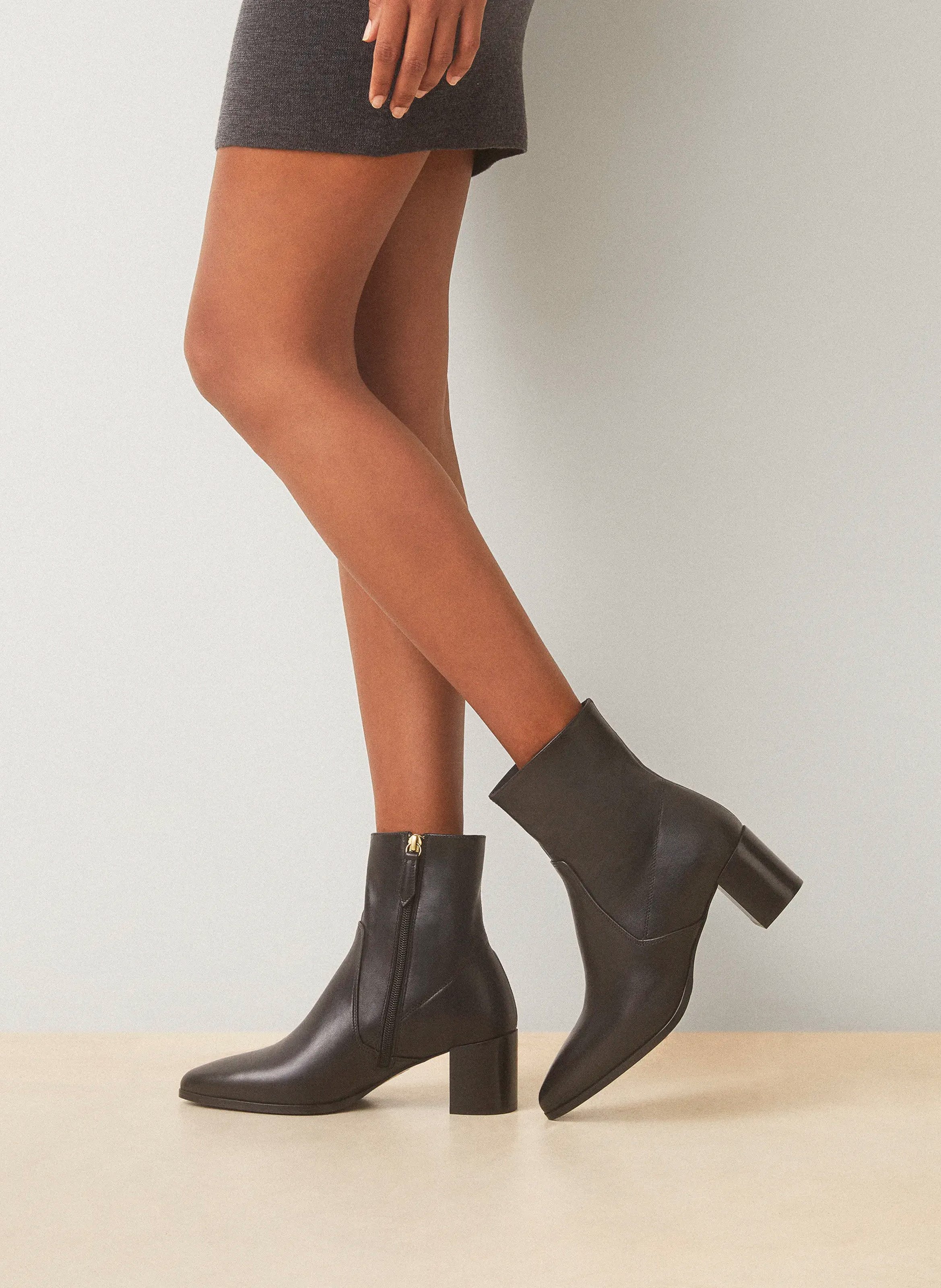 Bottines à talons en cuir RIVECOUR Noir