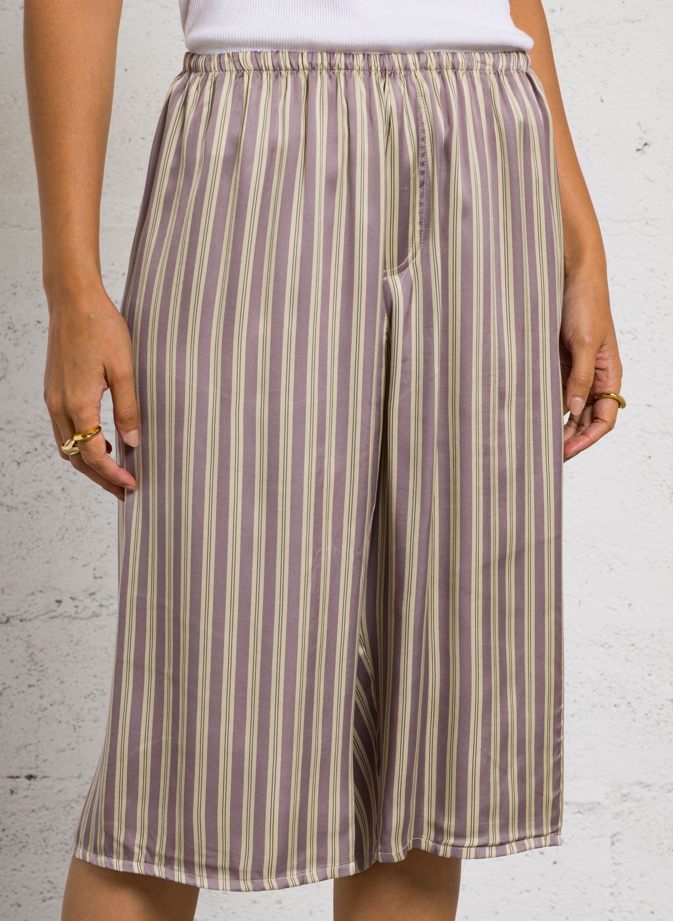 Kort tot half lang gestreept AMERICAN VINTAGE Beige