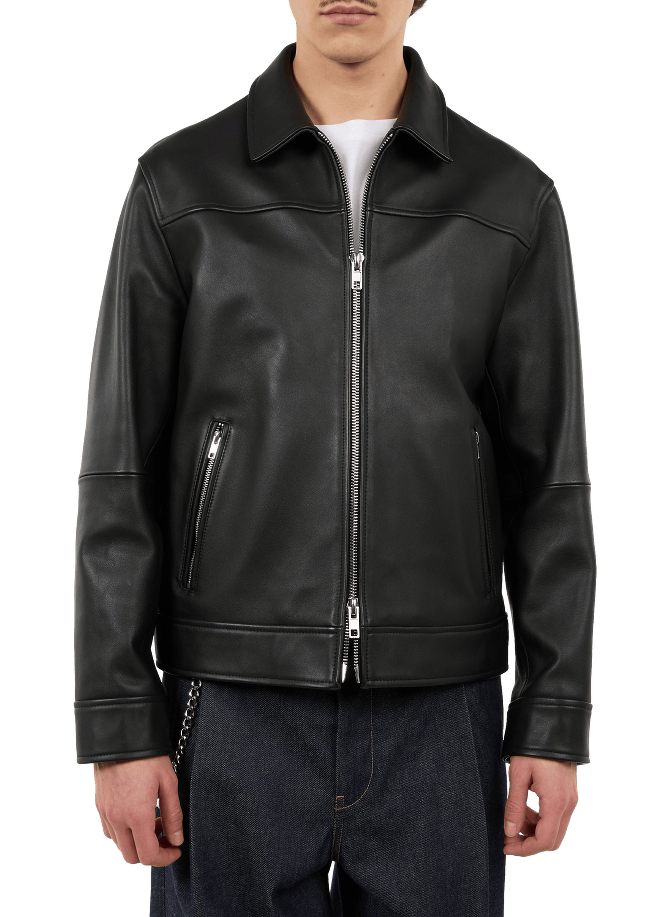 Classic leather jacket with a classic collar. SAISON 1865 Black