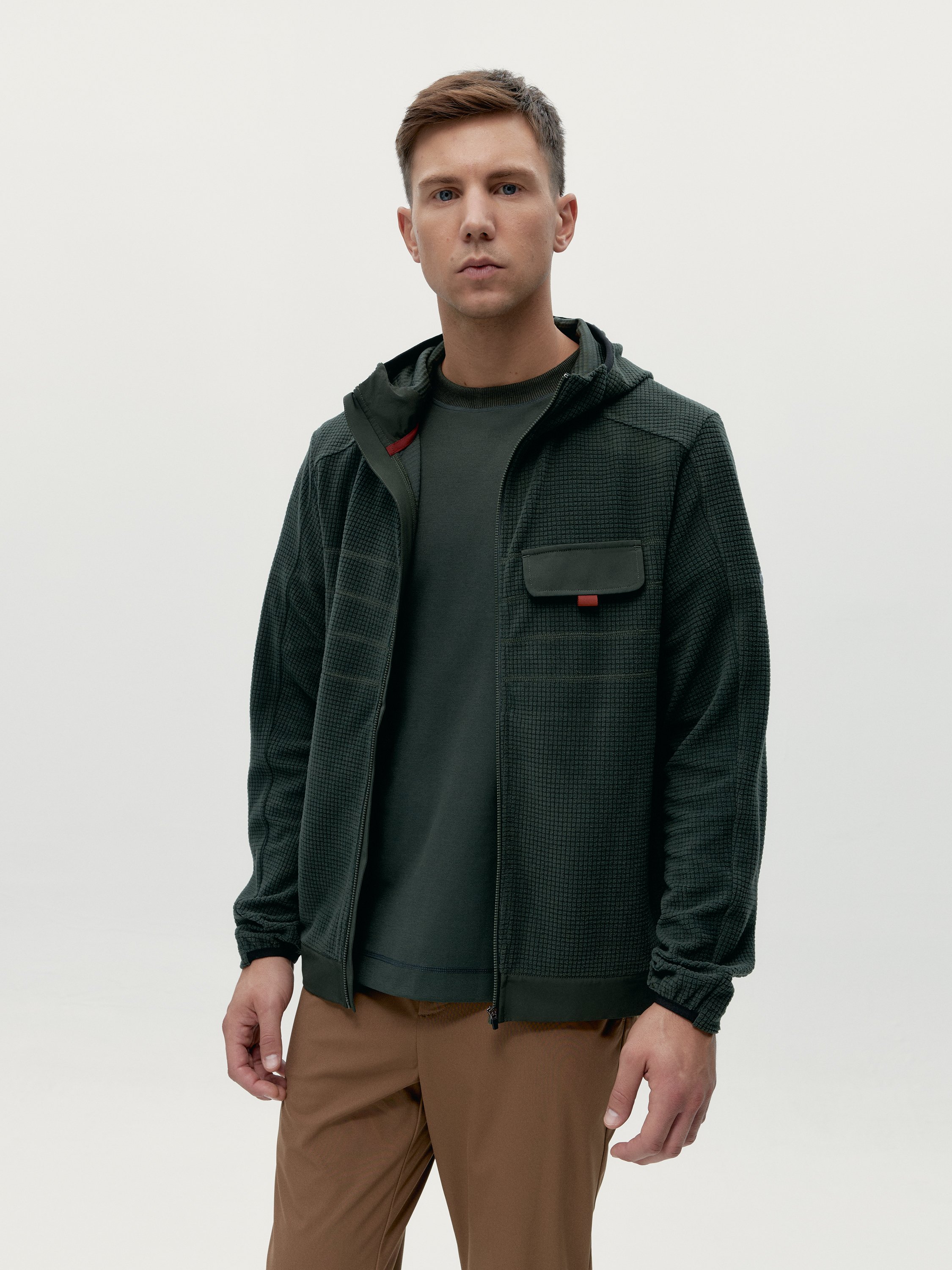 Quilted sports jacket with zipper BORN LIVING YOGA Green