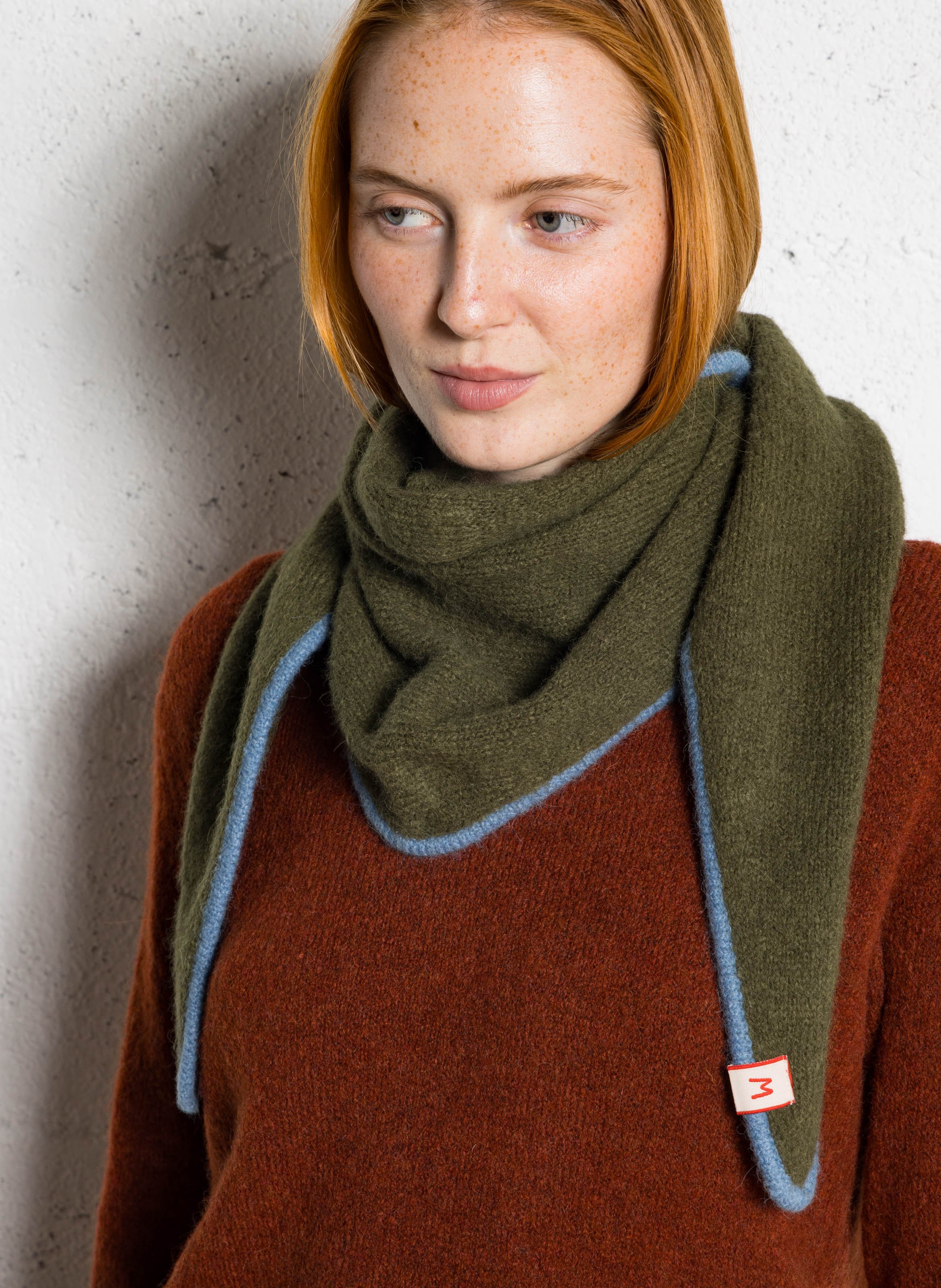 Echarpe en laine mélangée MOISMONT Kaki