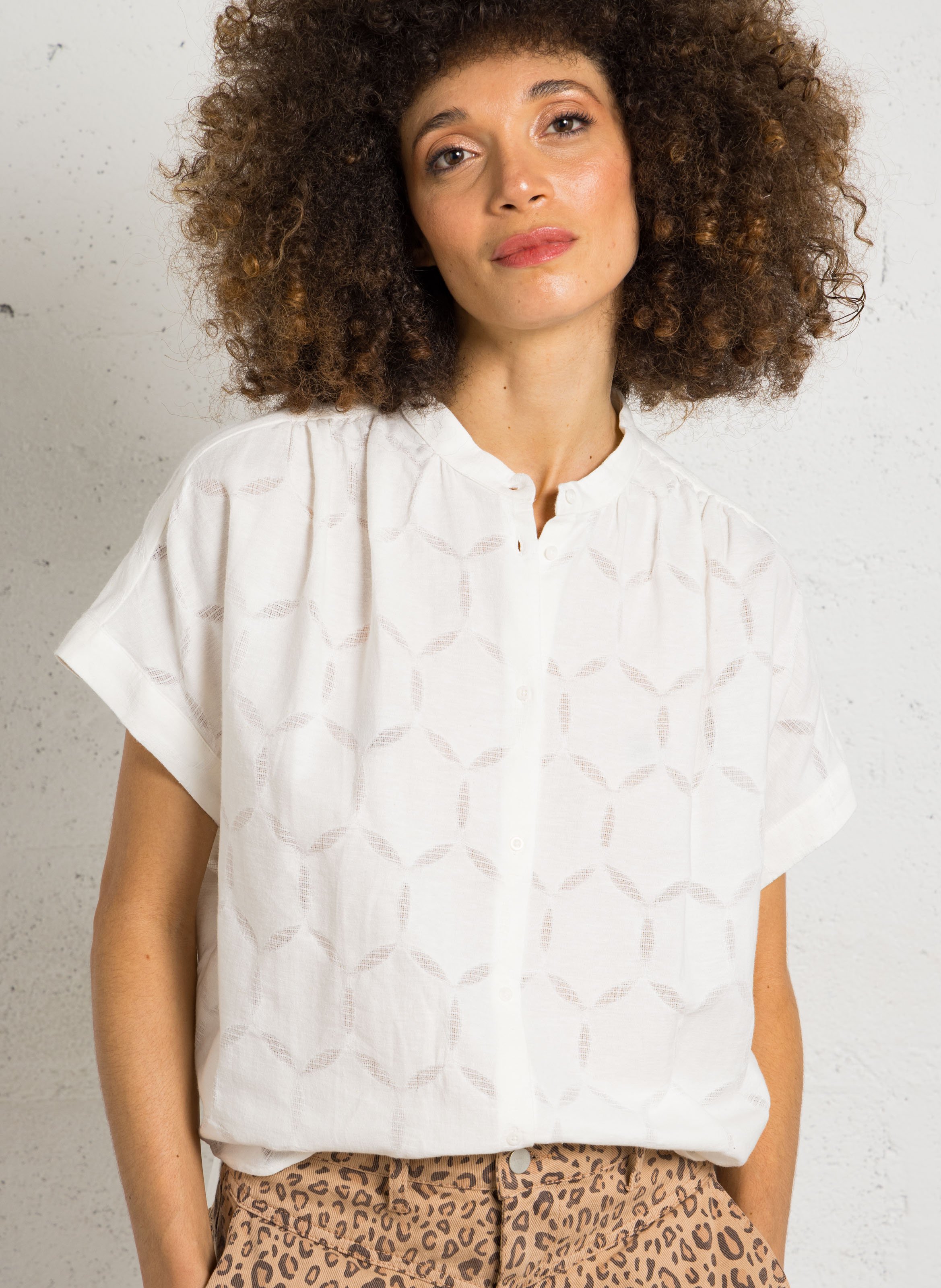 Rundhalsausschnitt Kurzarmhemd SACRECOEUR Weiss