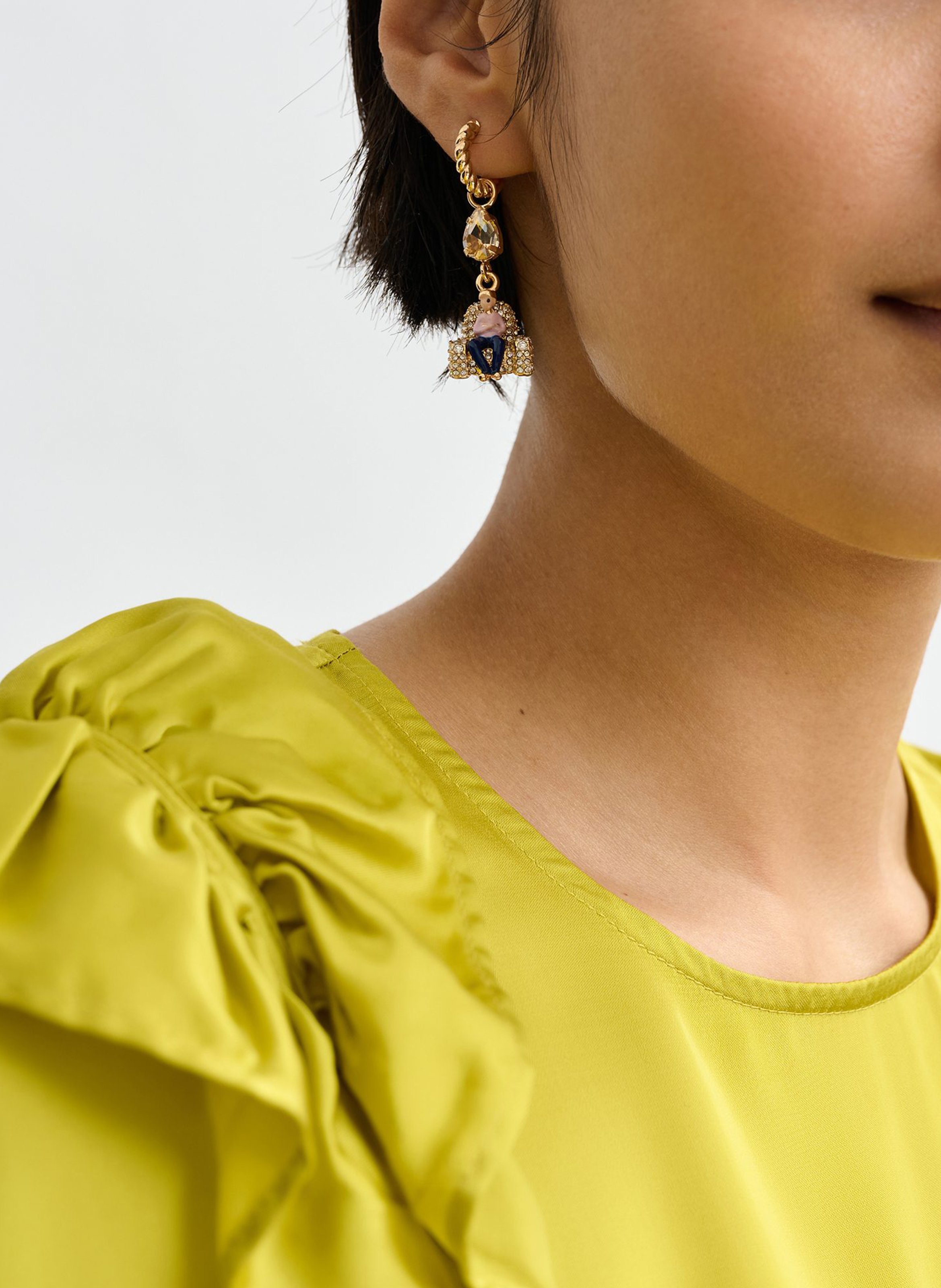 Fashion earrings ESSENTIEL ANTWERP Golden